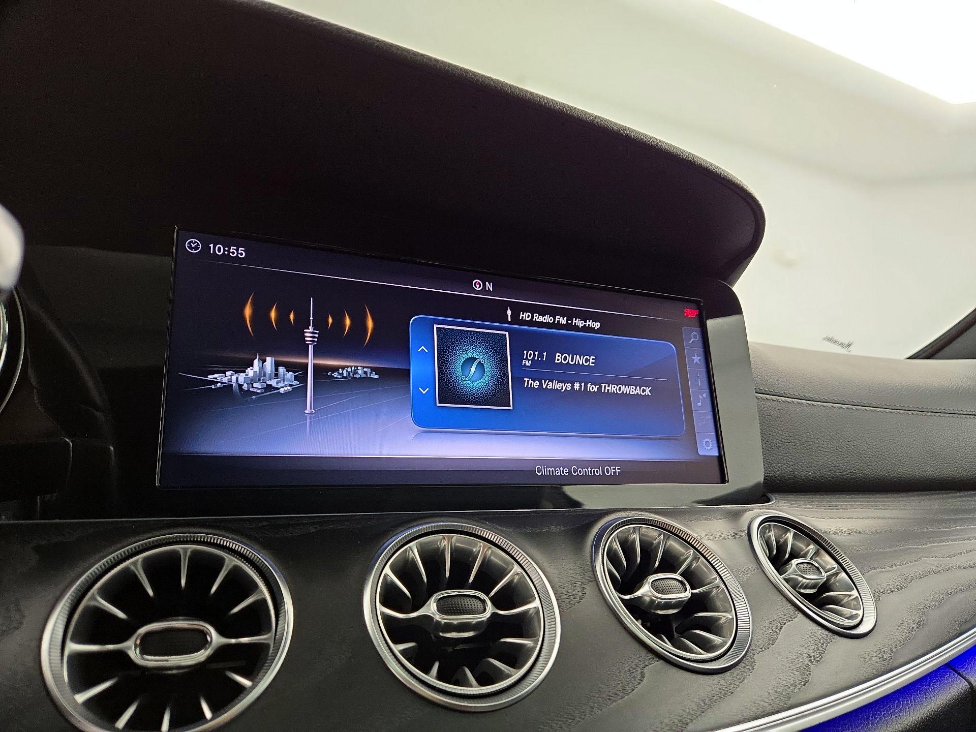 Thumbnail: 2018 Mercedes-Benz E-Class - 16