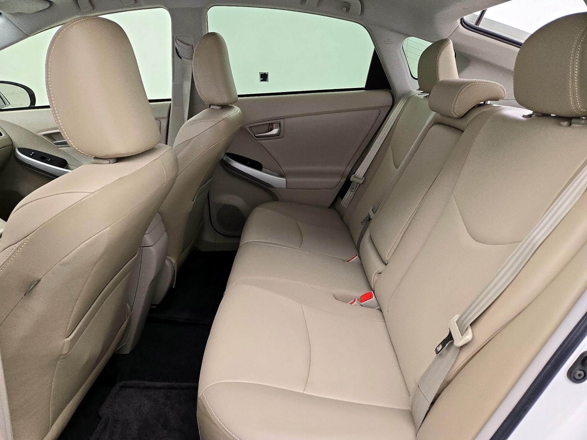 Thumbnail: 2014 Toyota Prius - 19