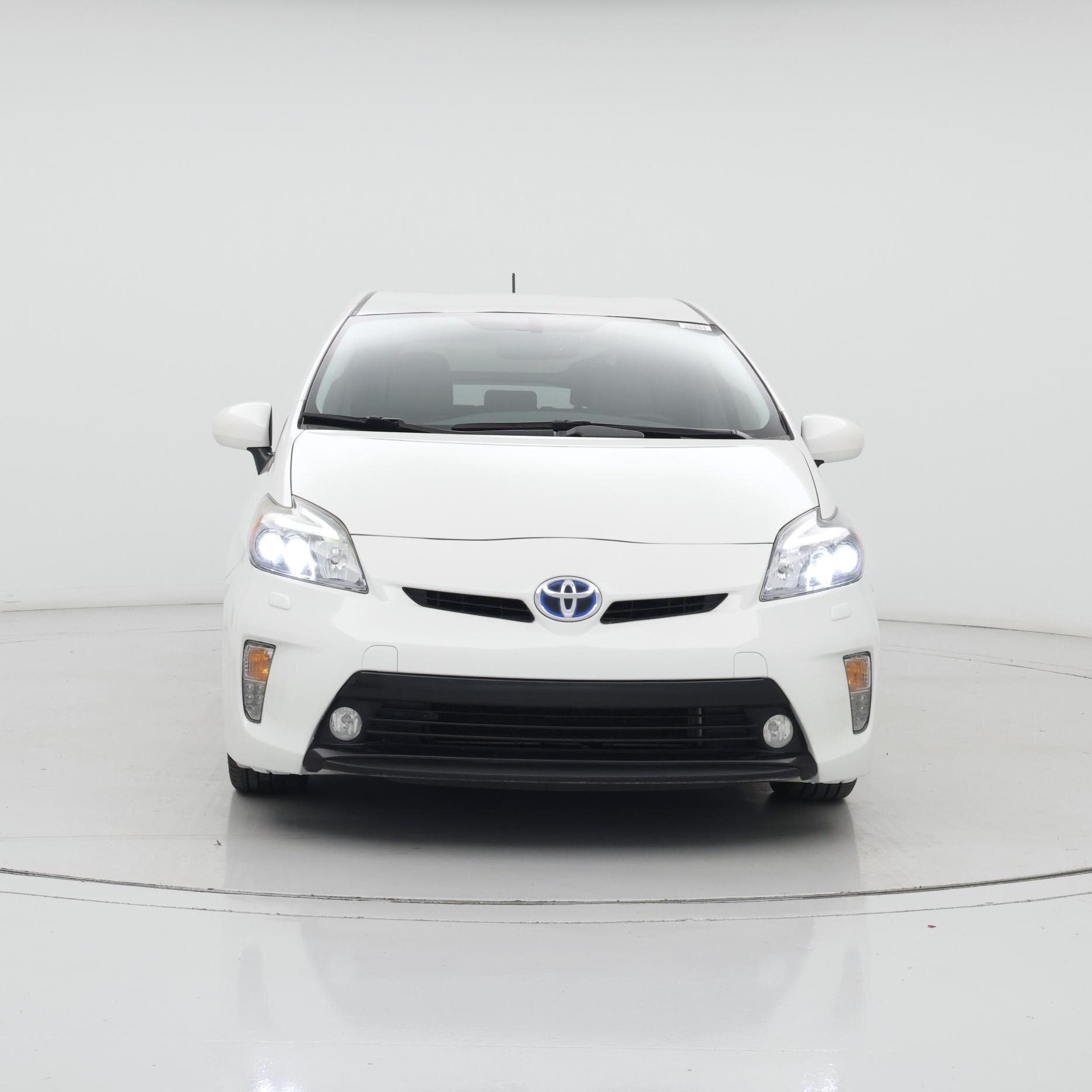 Thumbnail: 2014 Toyota Prius - 5