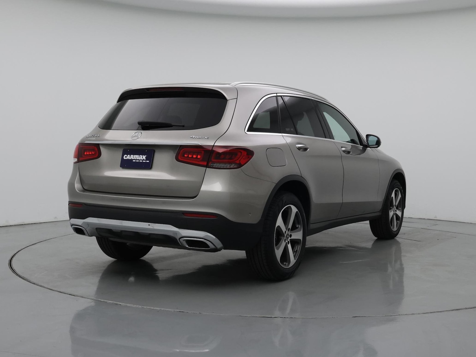 2021 Mercedes-Benz GLC GLC300 - Photo 9