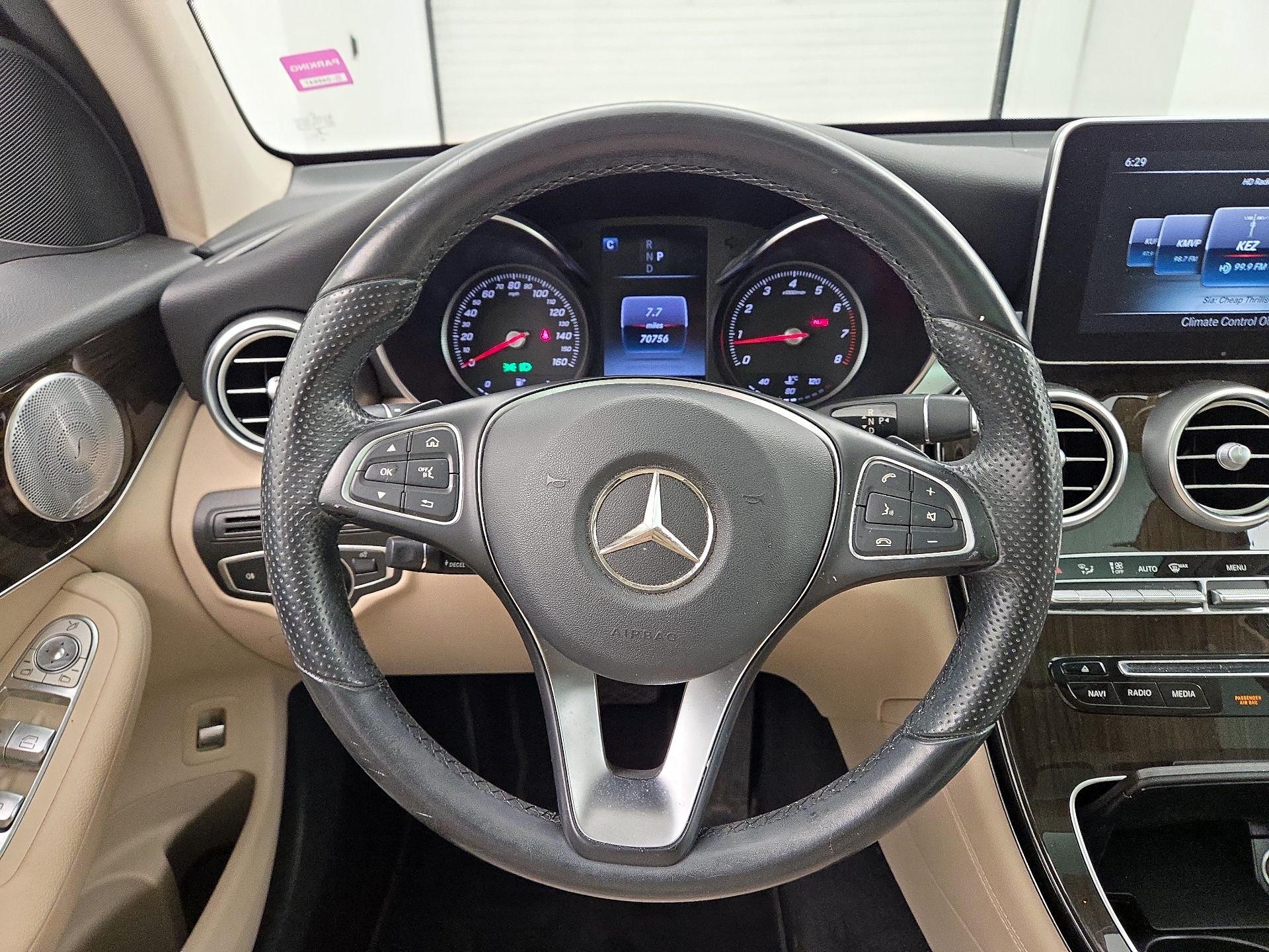 Thumbnail: 2016 Mercedes-Benz GLC - 10
