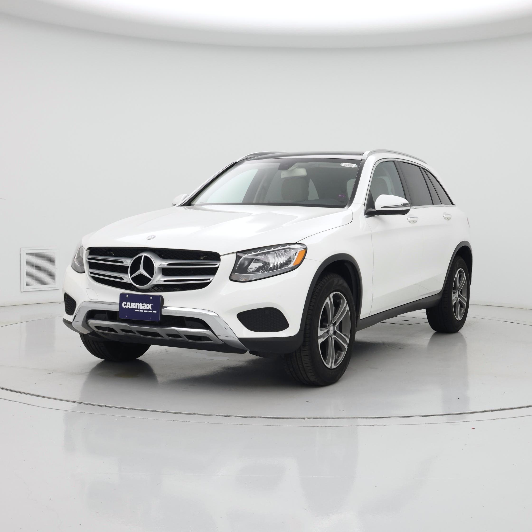 Thumbnail: 2016 Mercedes-Benz GLC - 4