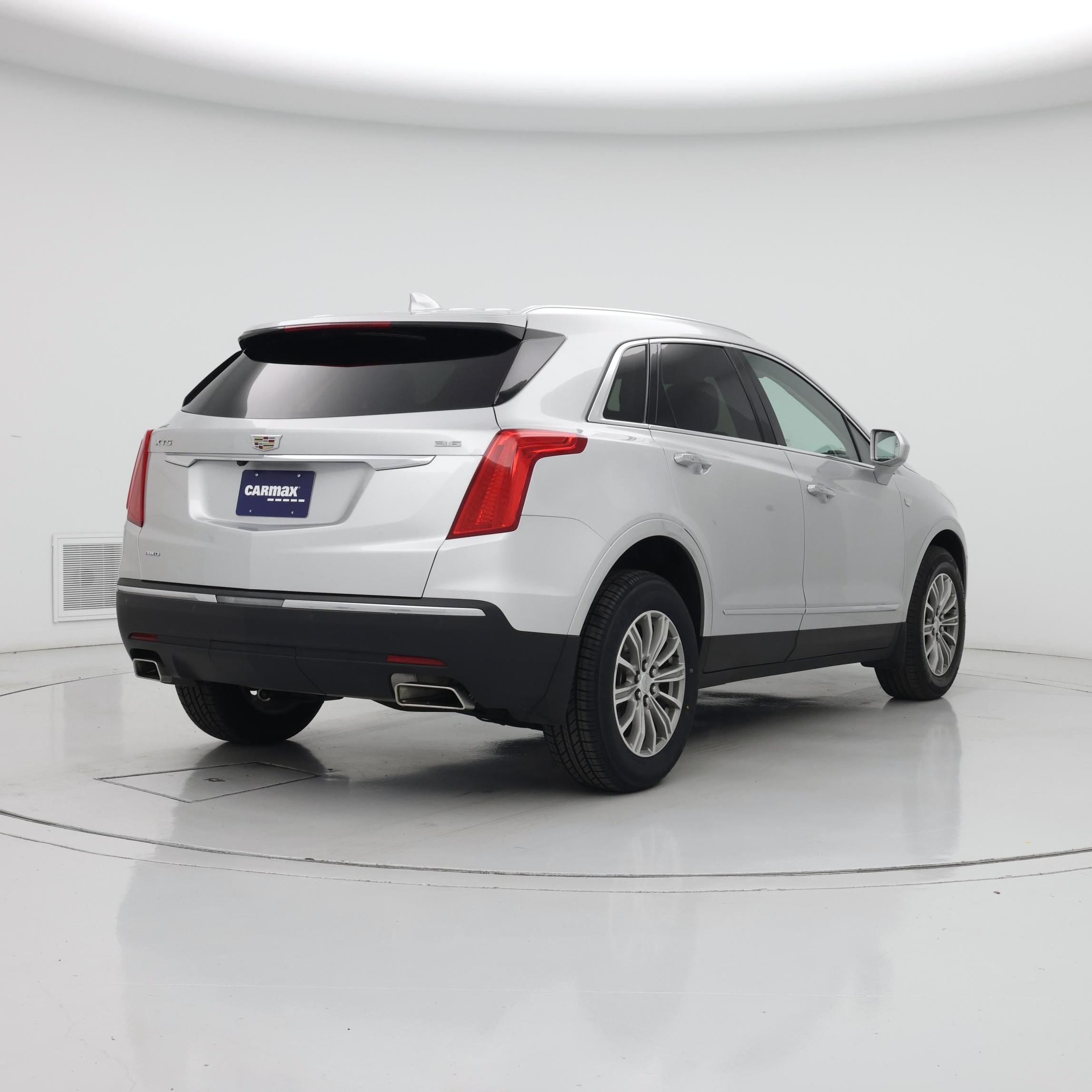 Thumbnail: 2018 Cadillac XT5 - 8