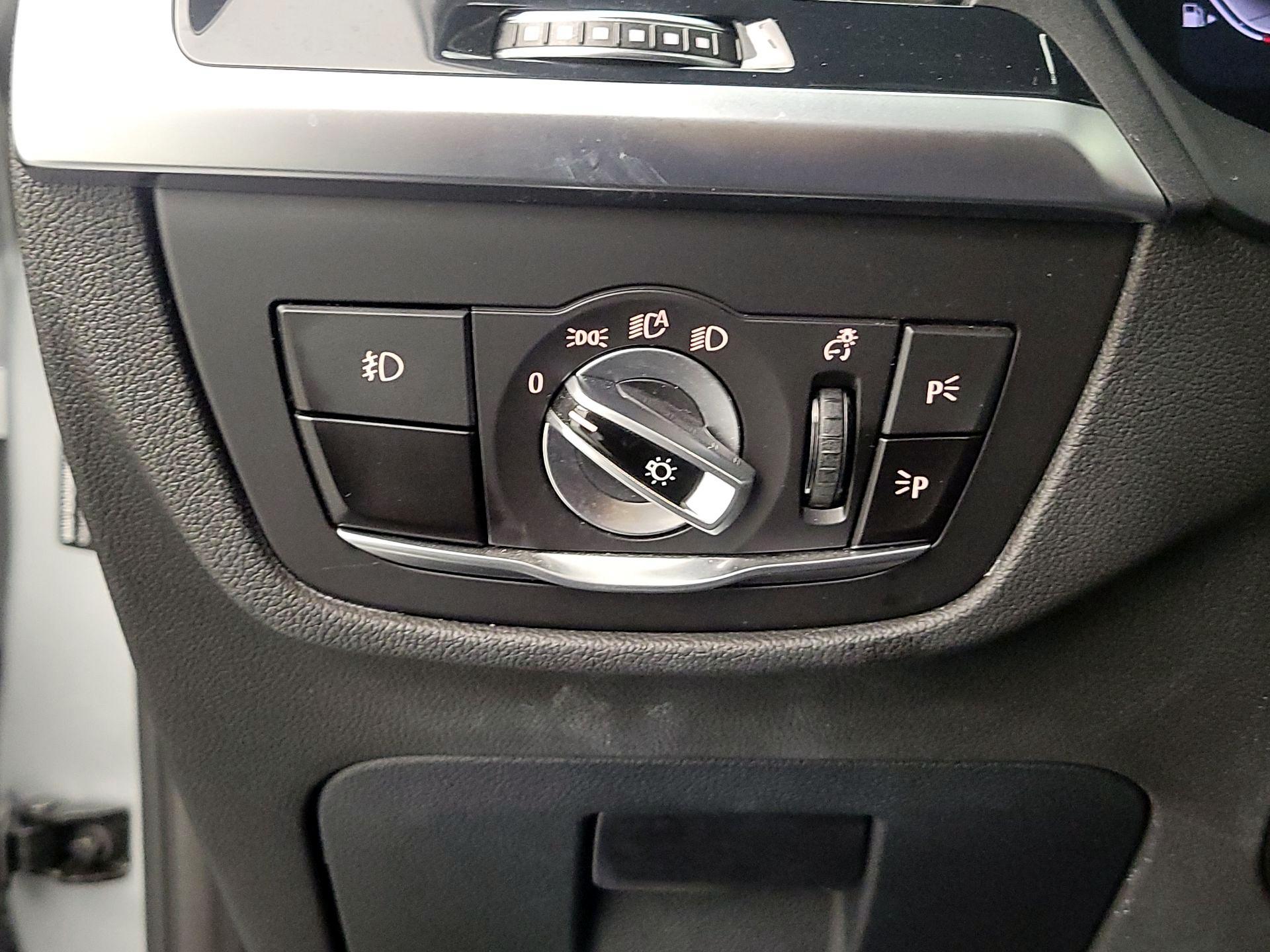 Thumbnail: 2020 BMW X3 - 13