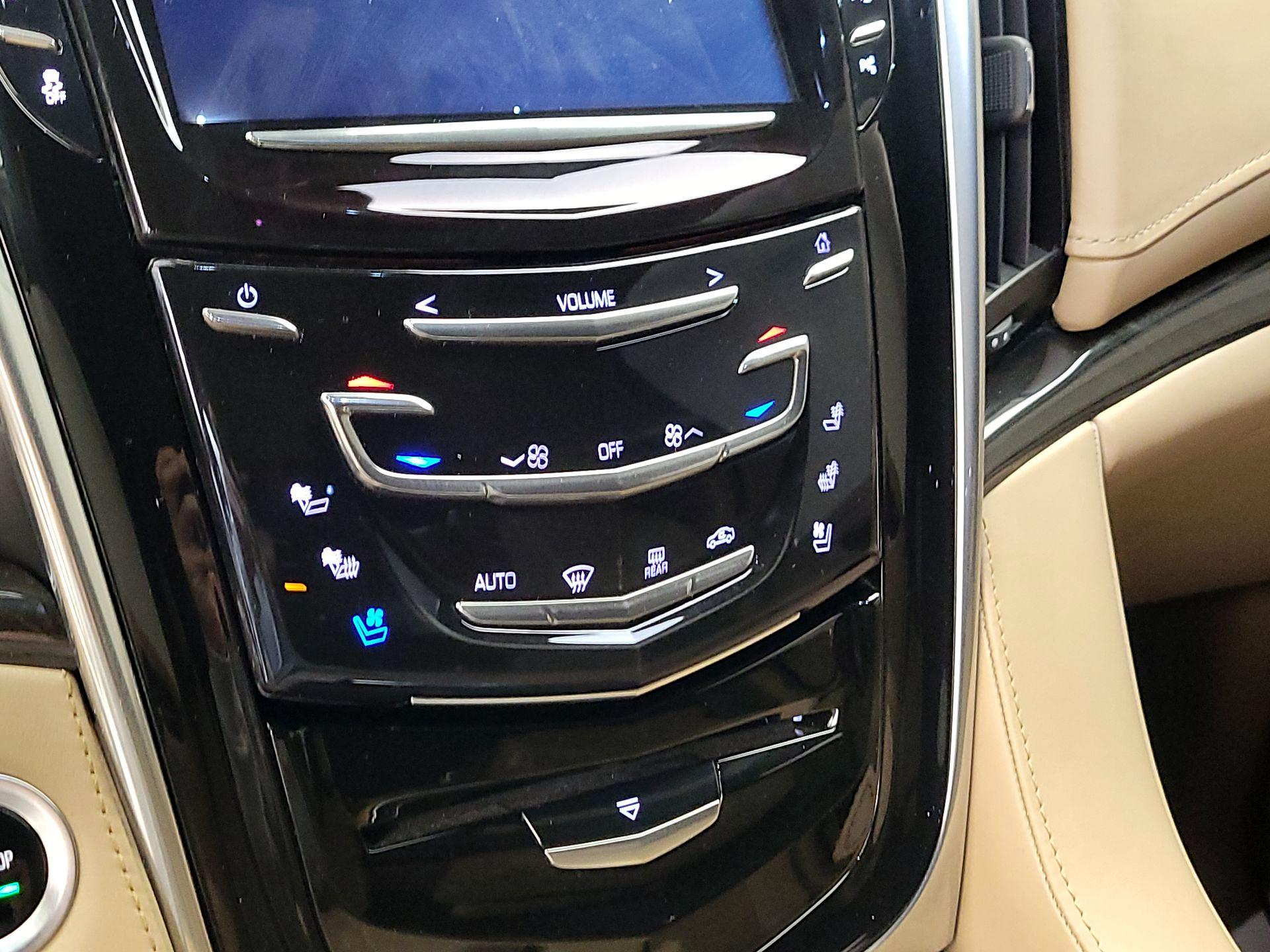 Thumbnail: 2020 Cadillac Escalade - 17