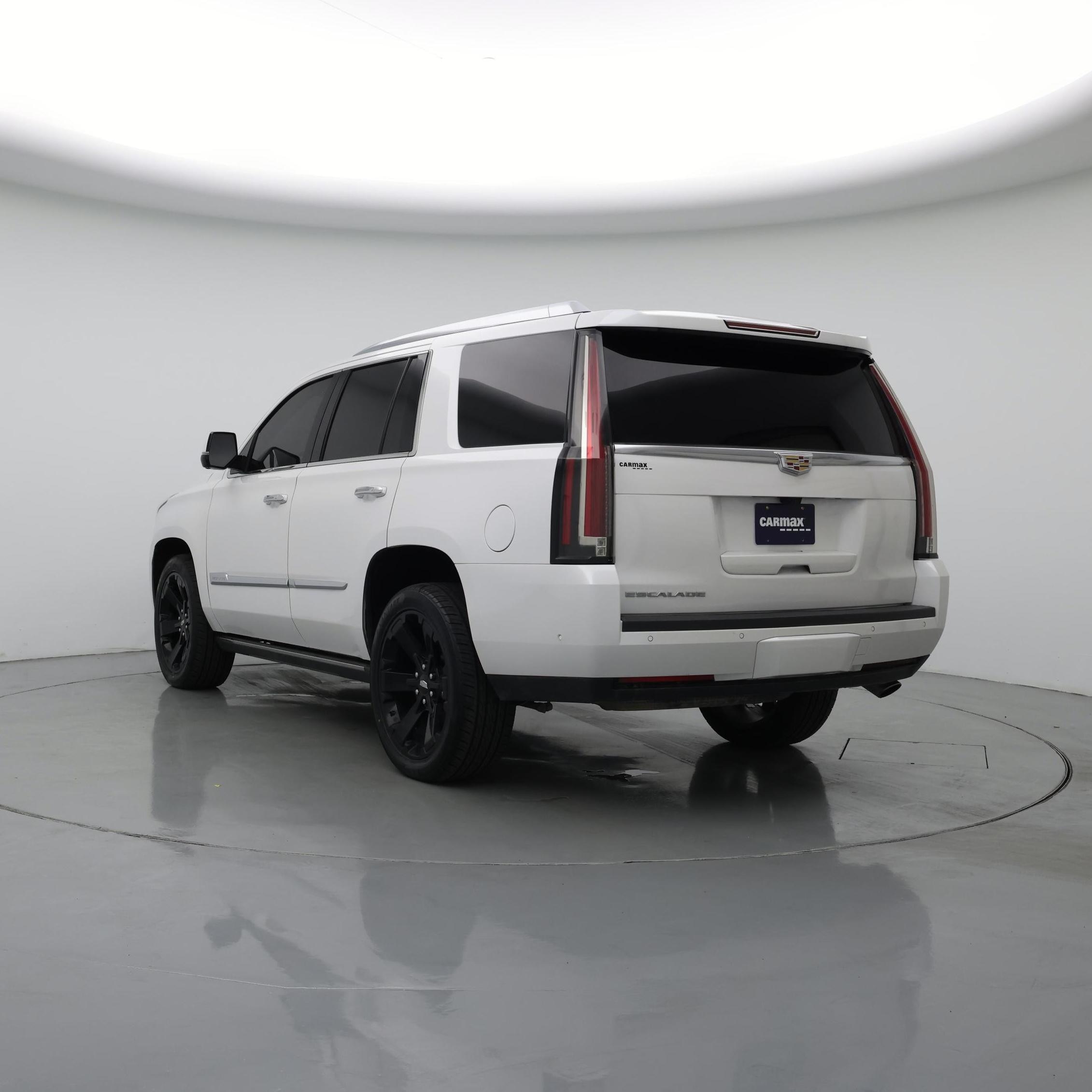 Thumbnail: 2020 Cadillac Escalade - 2