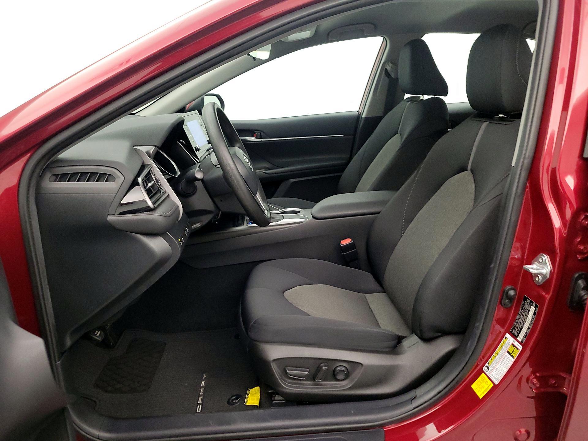 Thumbnail: 2021 Toyota Camry - 11