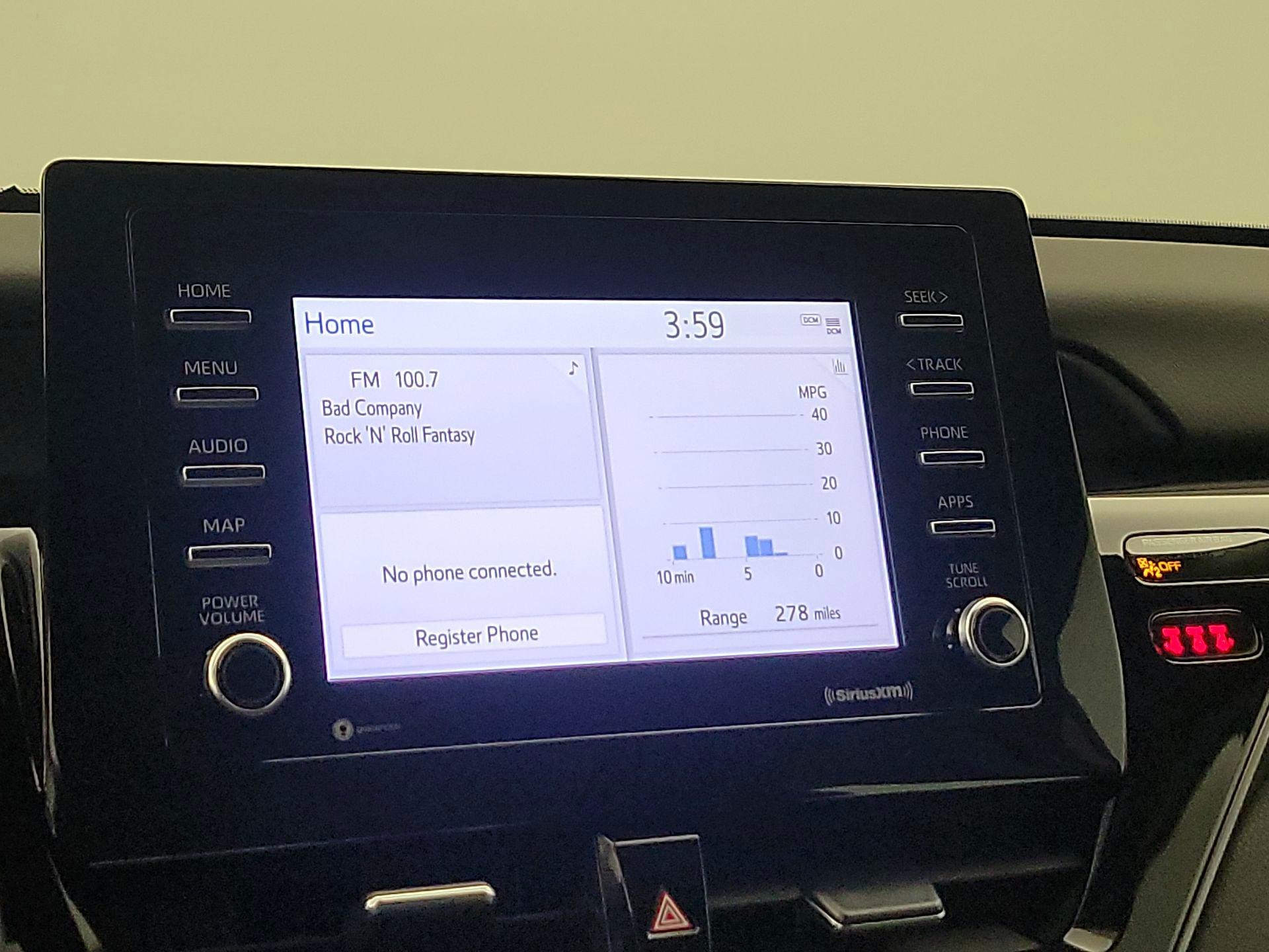 Thumbnail: 2021 Toyota Camry - 15