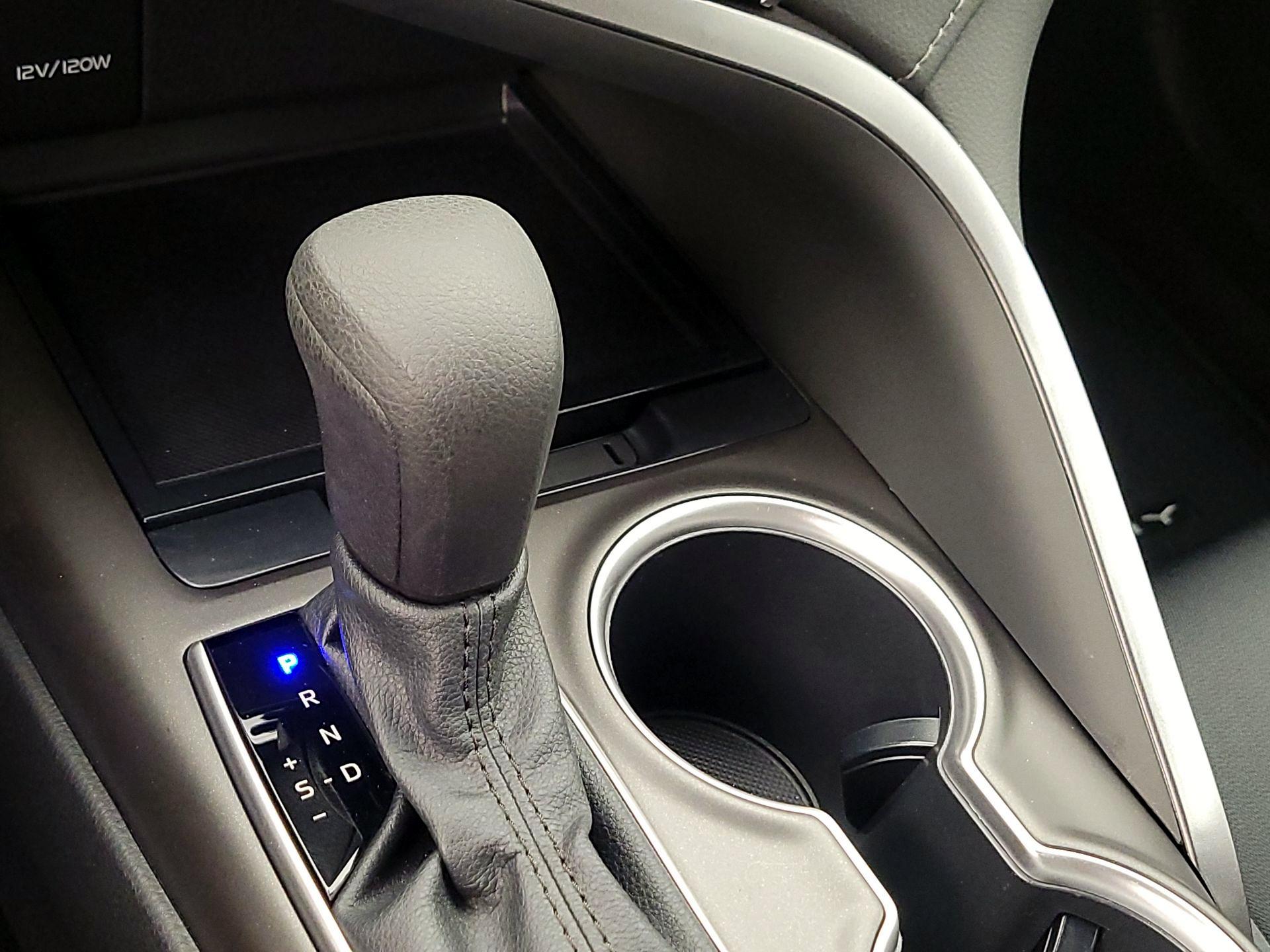 Thumbnail: 2021 Toyota Camry - 17