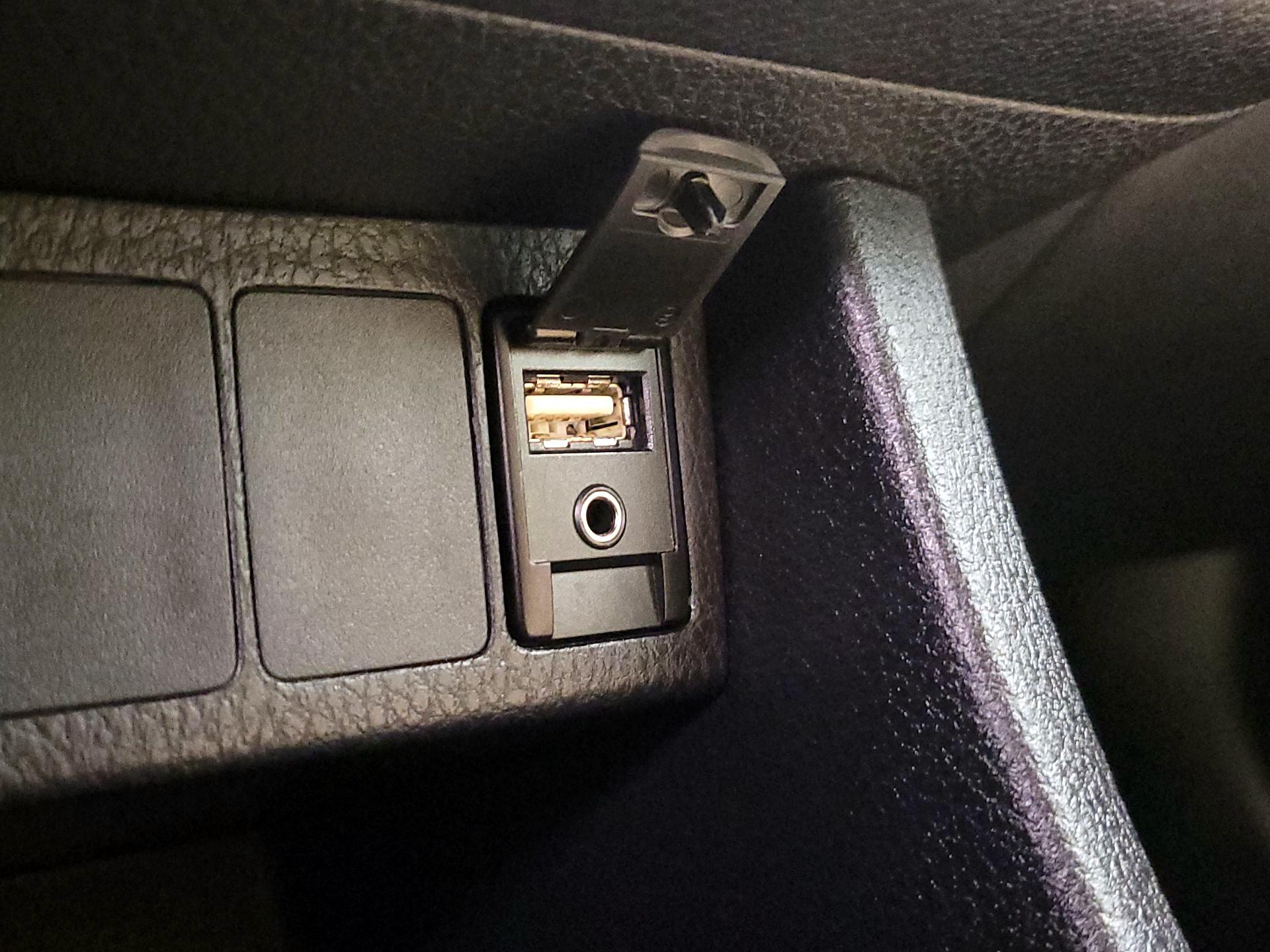 Thumbnail: 2019 Toyota Corolla - 18