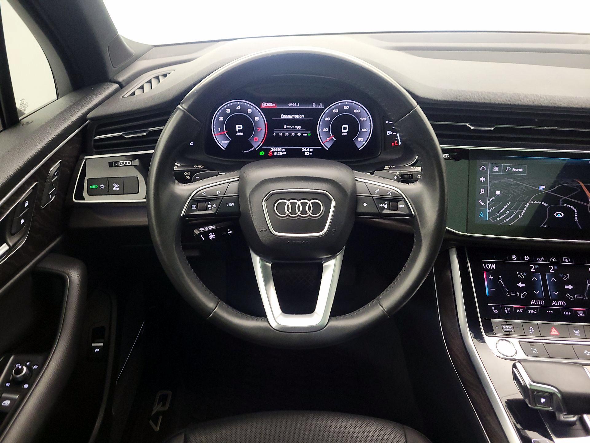 Thumbnail: 2020 Audi Q7 - 10