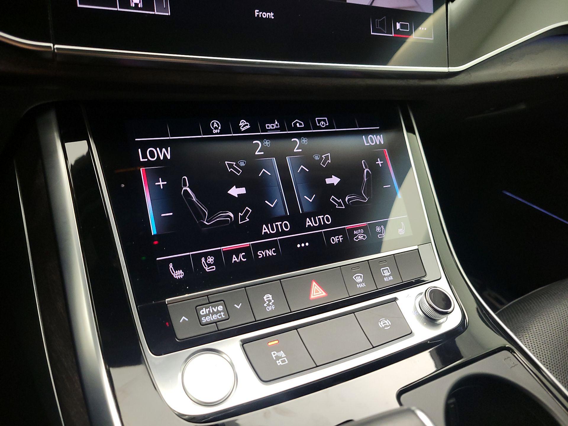 Thumbnail: 2020 Audi Q7 - 17