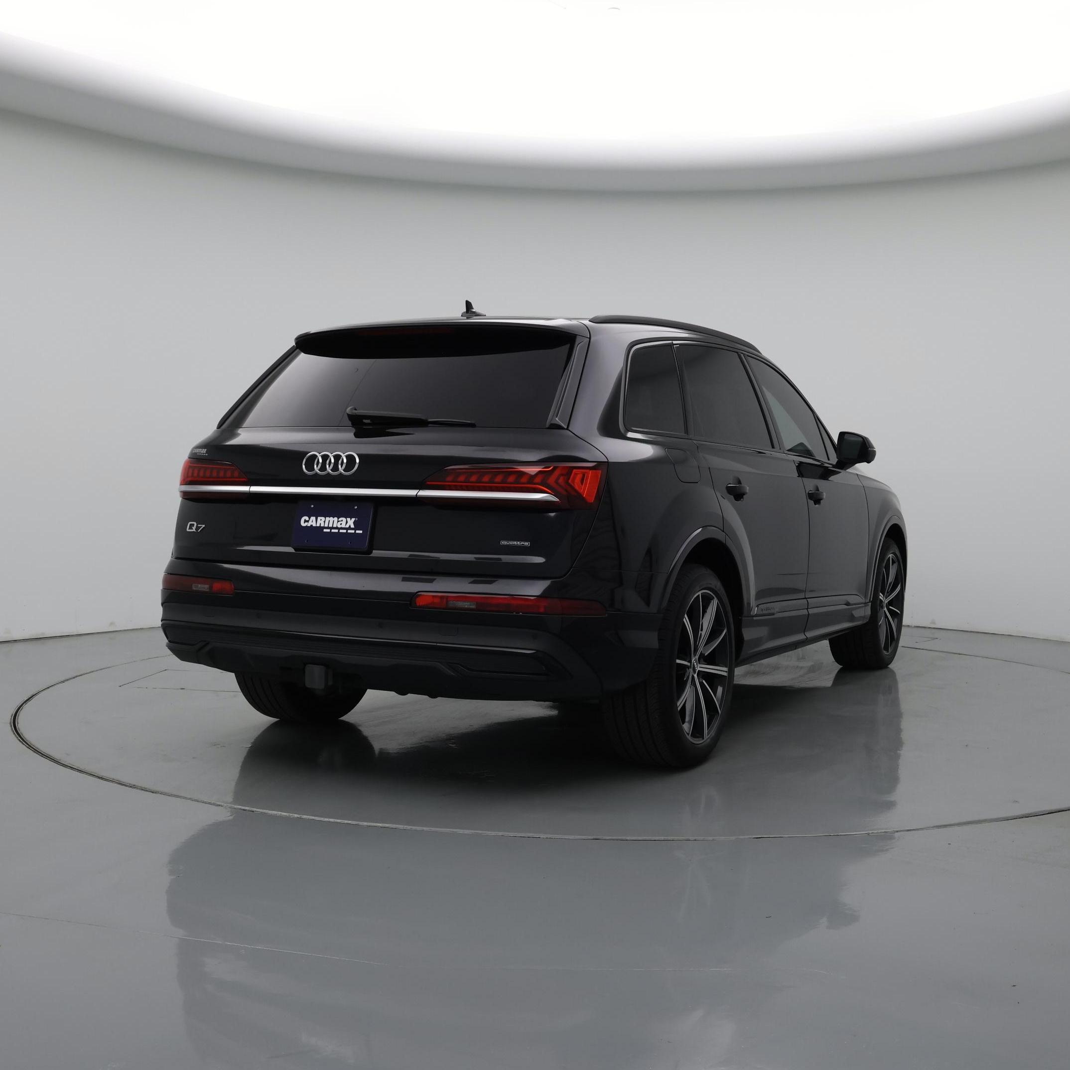 Thumbnail: 2020 Audi Q7 - 8