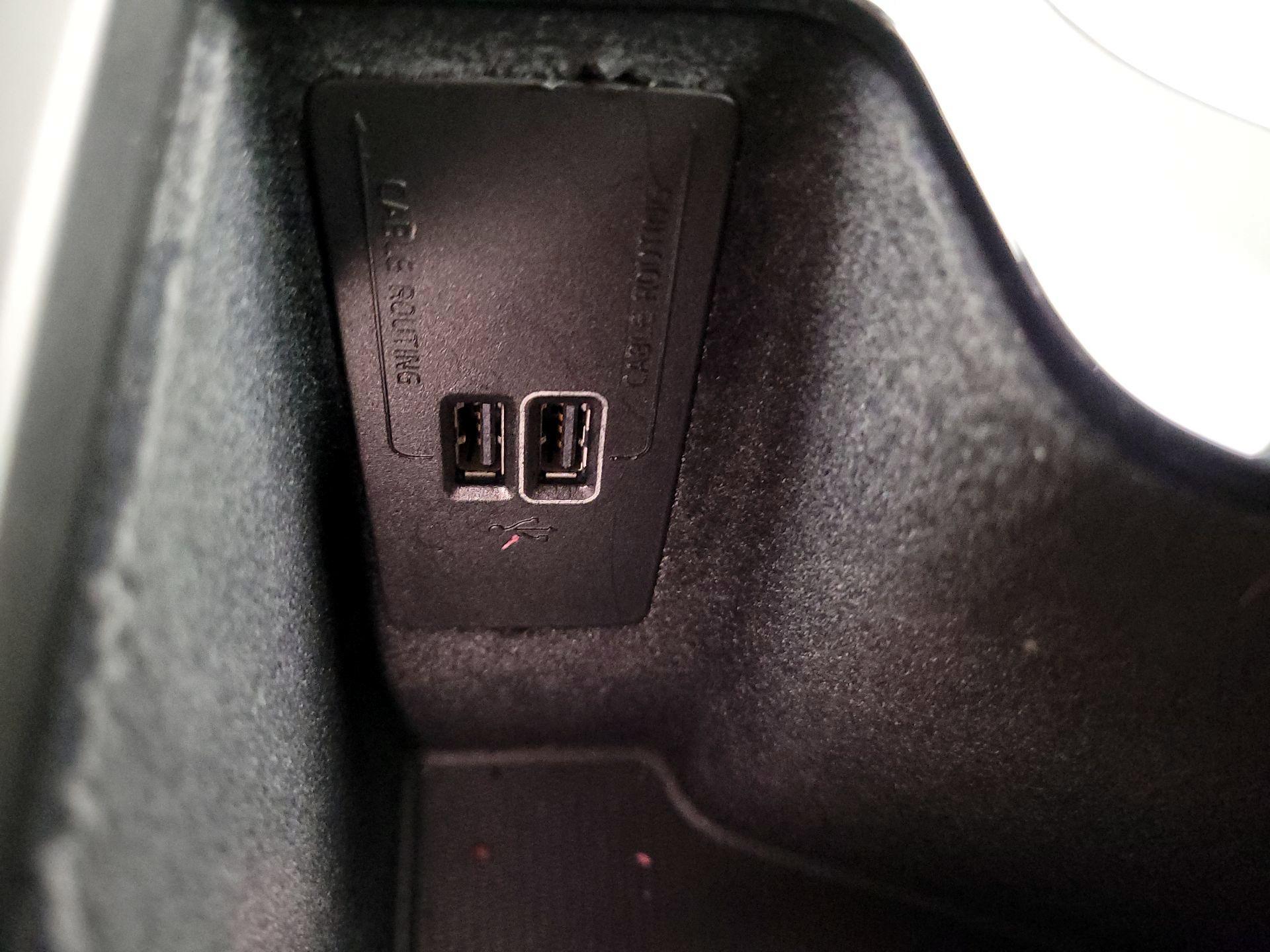 Thumbnail: 2021 Volvo XC60 - 19