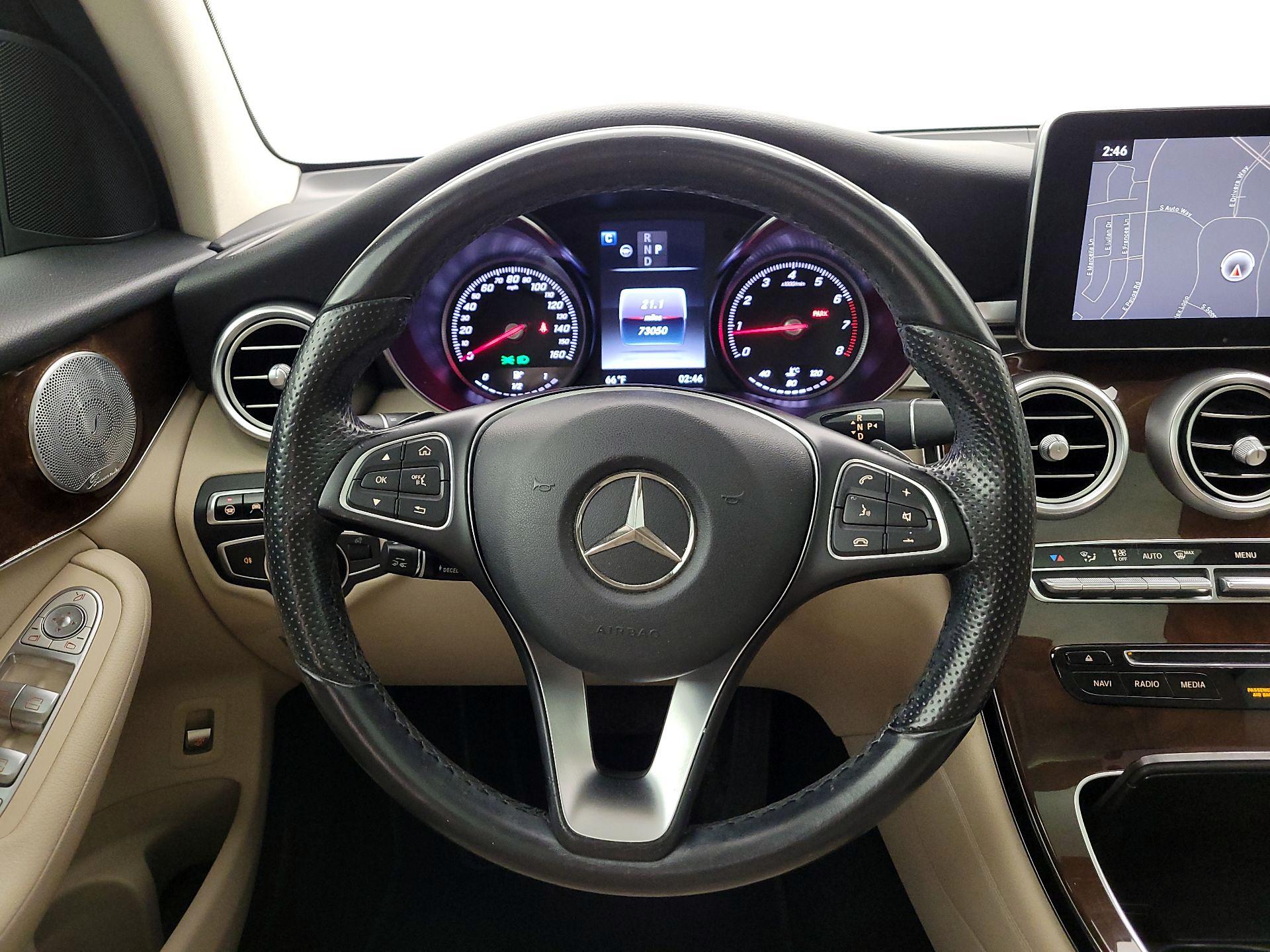 Thumbnail: 2016 Mercedes-Benz GLC - 10