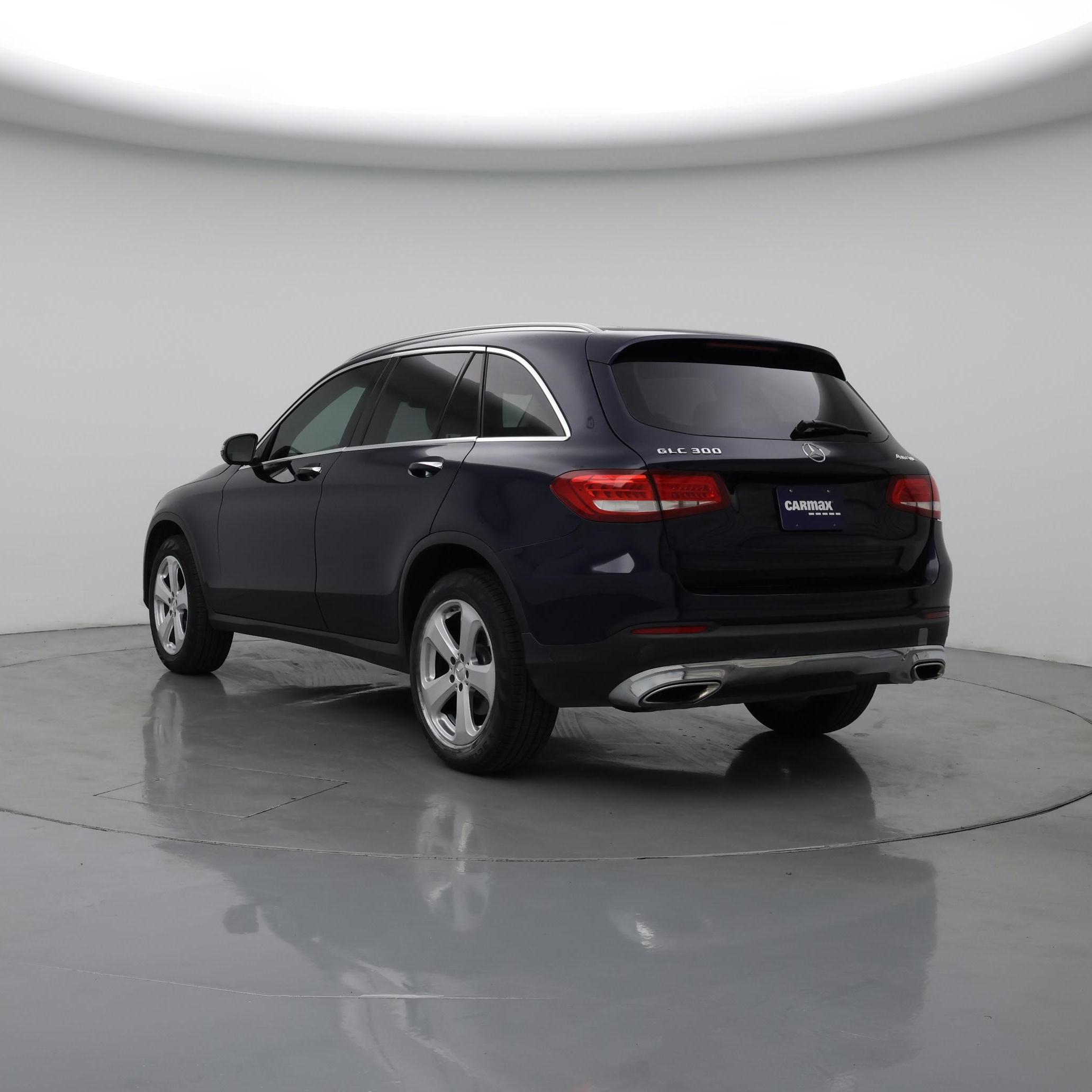 Thumbnail: 2016 Mercedes-Benz GLC - 2