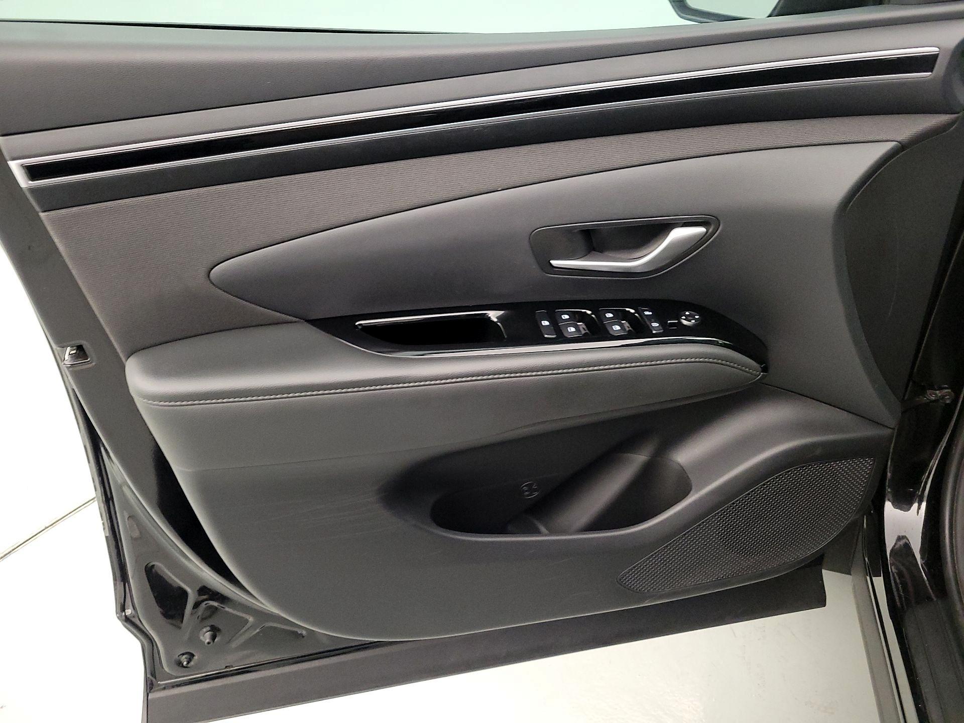 Thumbnail: 2023 Hyundai Tucson - 12