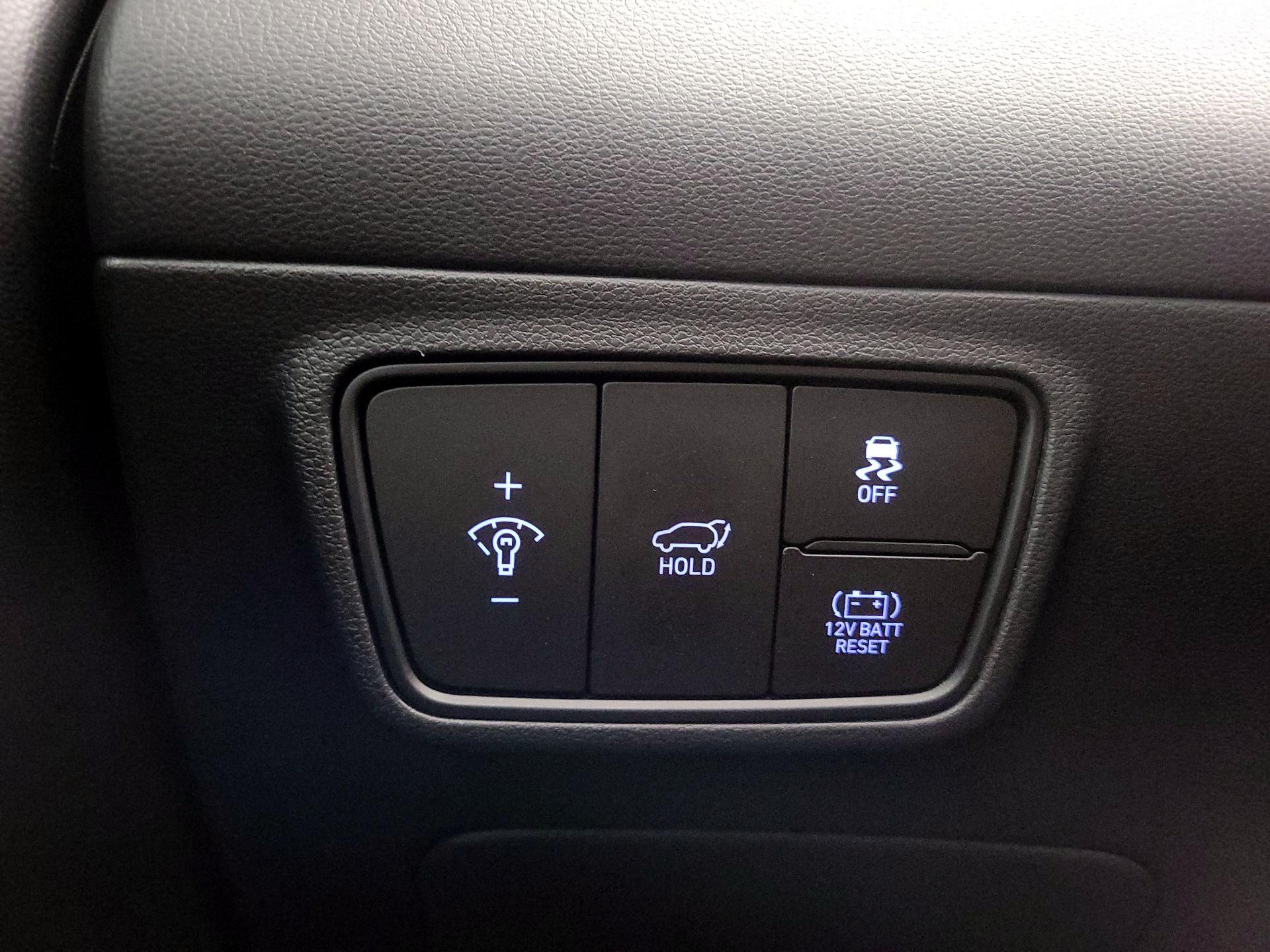 Thumbnail: 2023 Hyundai Tucson - 13