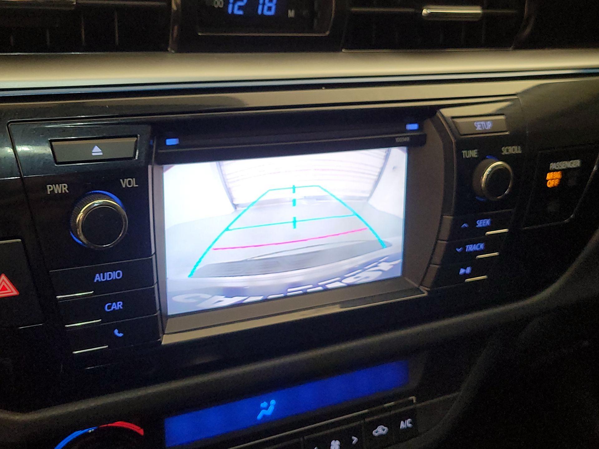 Thumbnail: 2014 Toyota Corolla - 14