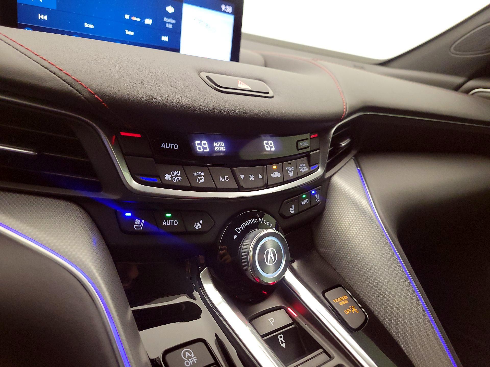 Thumbnail: 2023 Acura TLX - 17