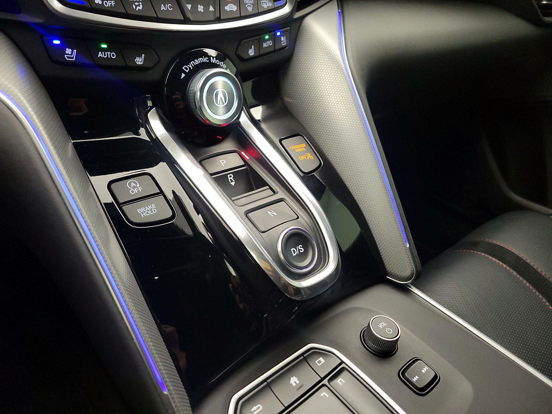 Thumbnail: 2023 Acura TLX - 18