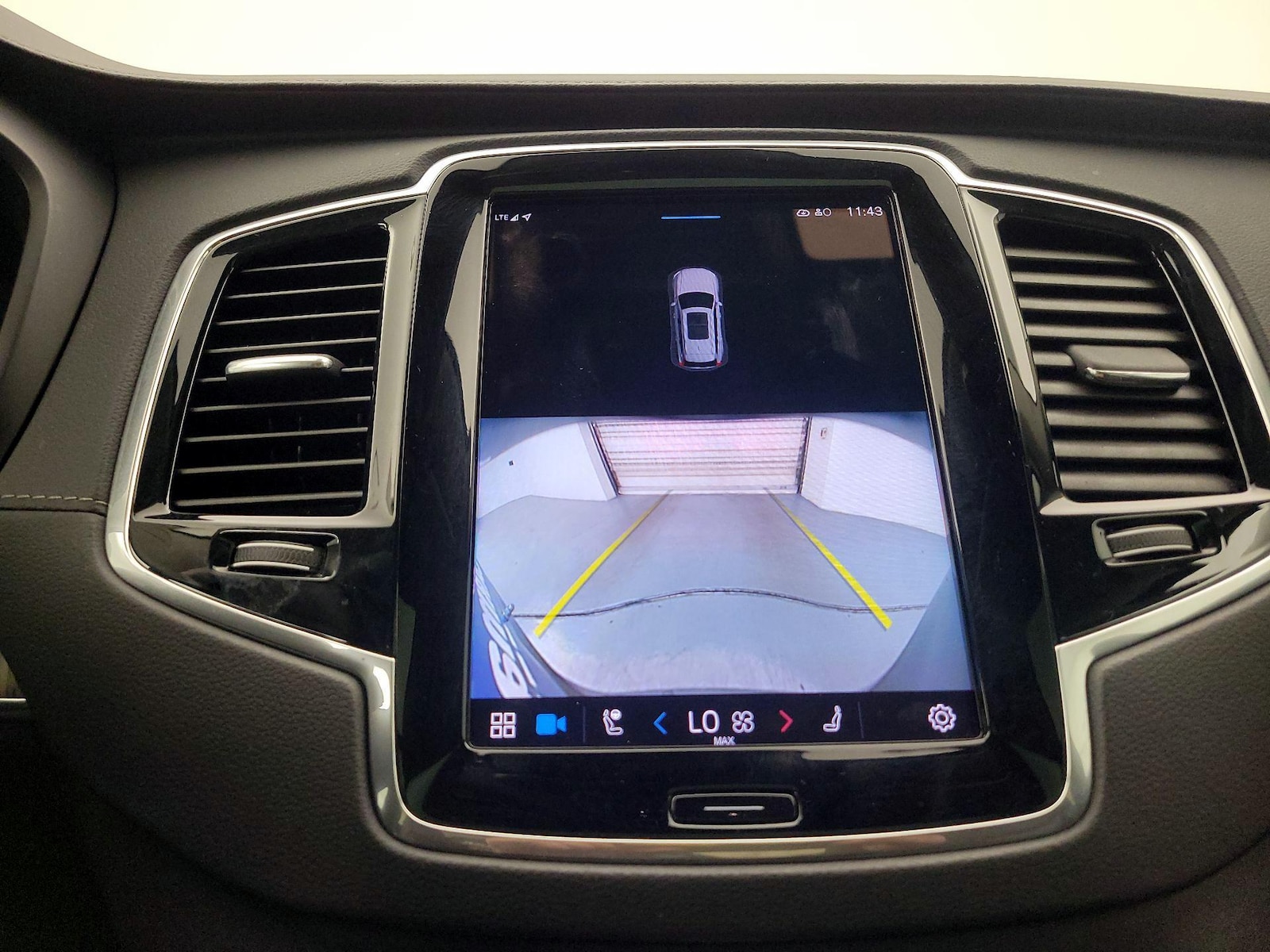 2023 Volvo XC90 Ultimate - Photo 16