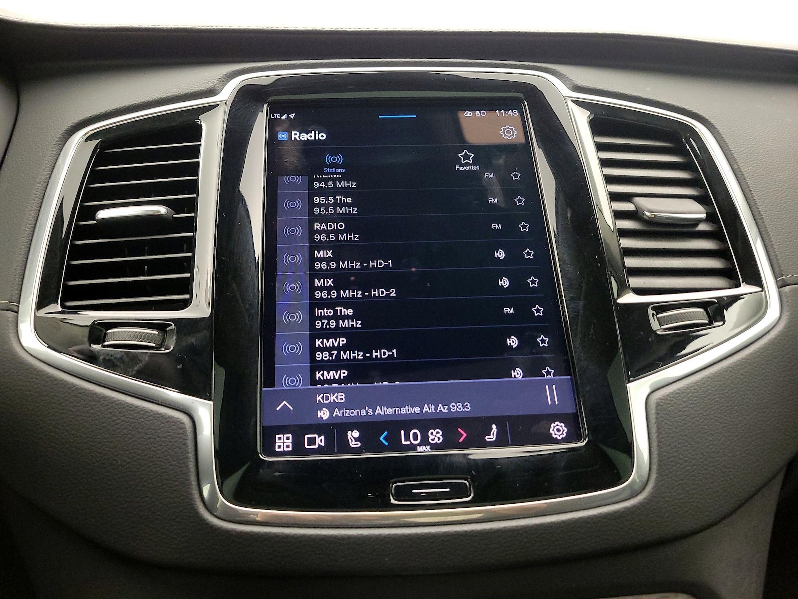 2023 Volvo XC90 Ultimate - Photo 17