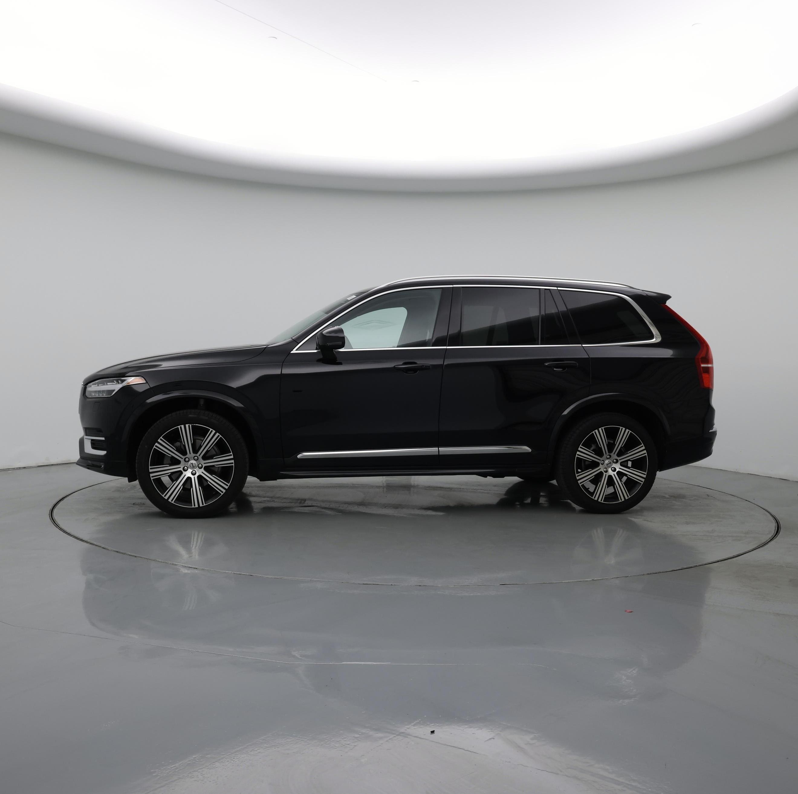 Thumbnail: 2023 Volvo XC90 - 3