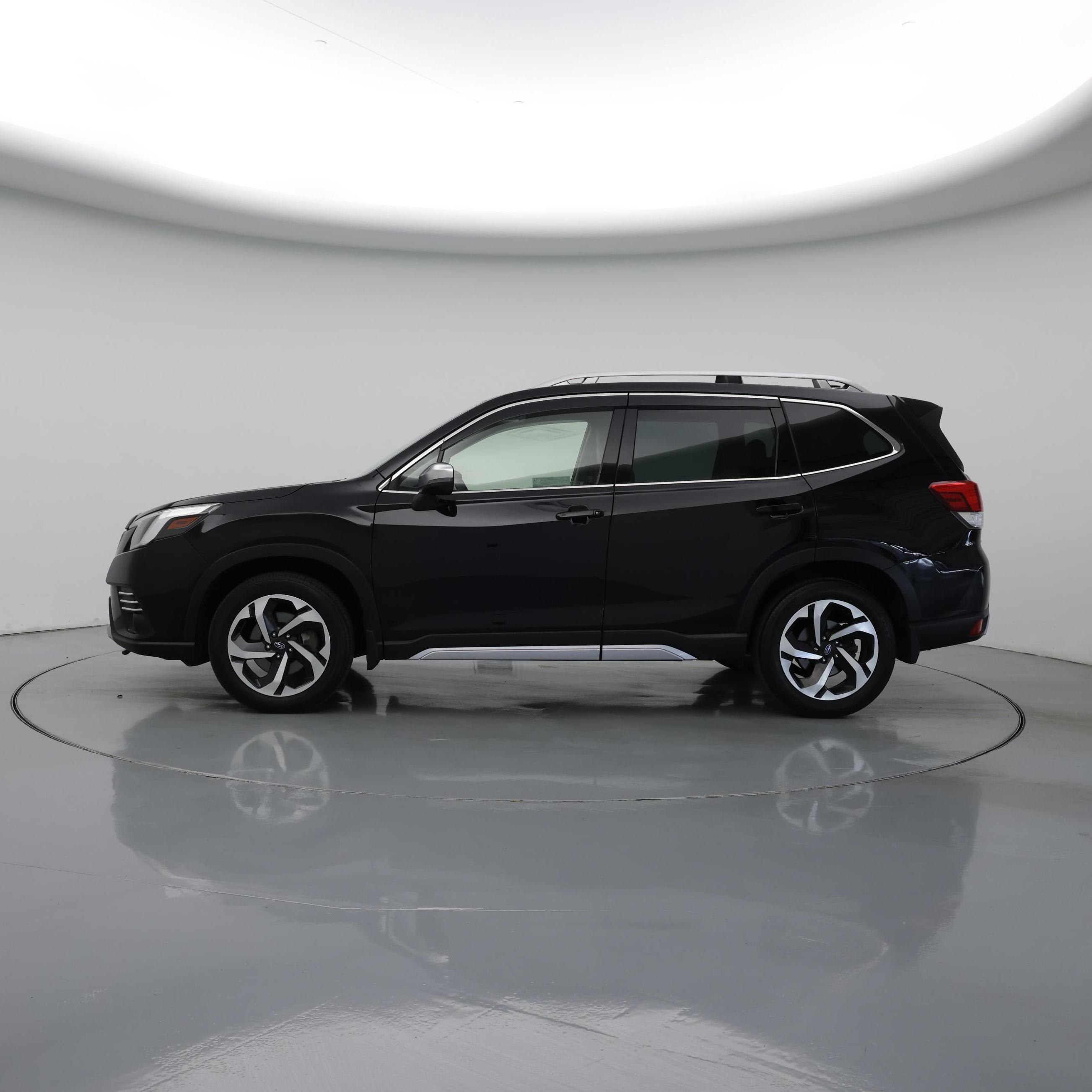 Thumbnail: 2022 Subaru Forester - 3