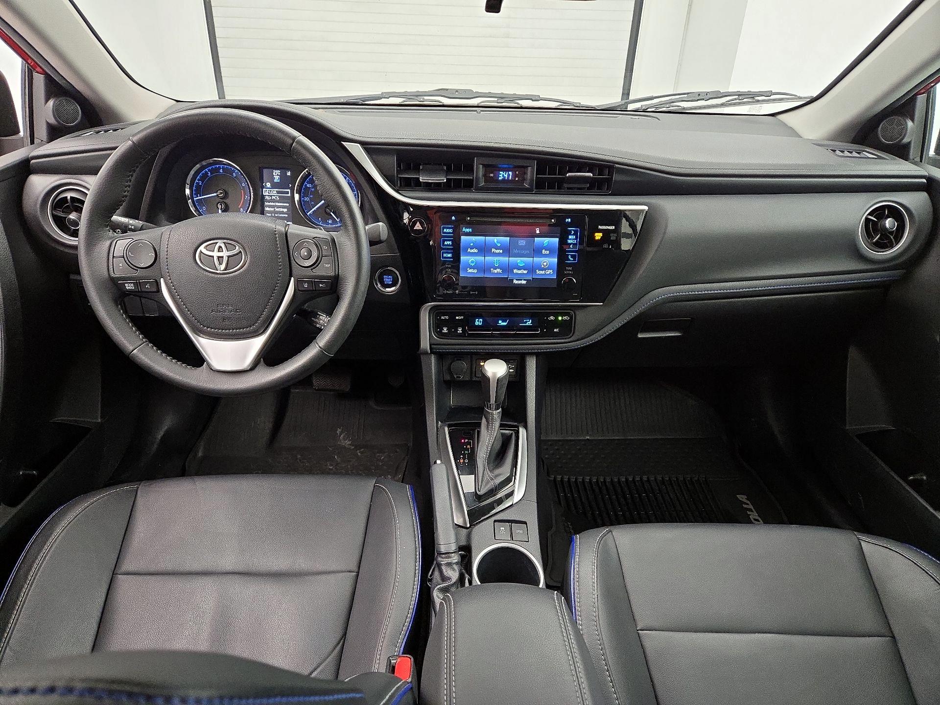Thumbnail: 2017 Toyota Corolla - 9