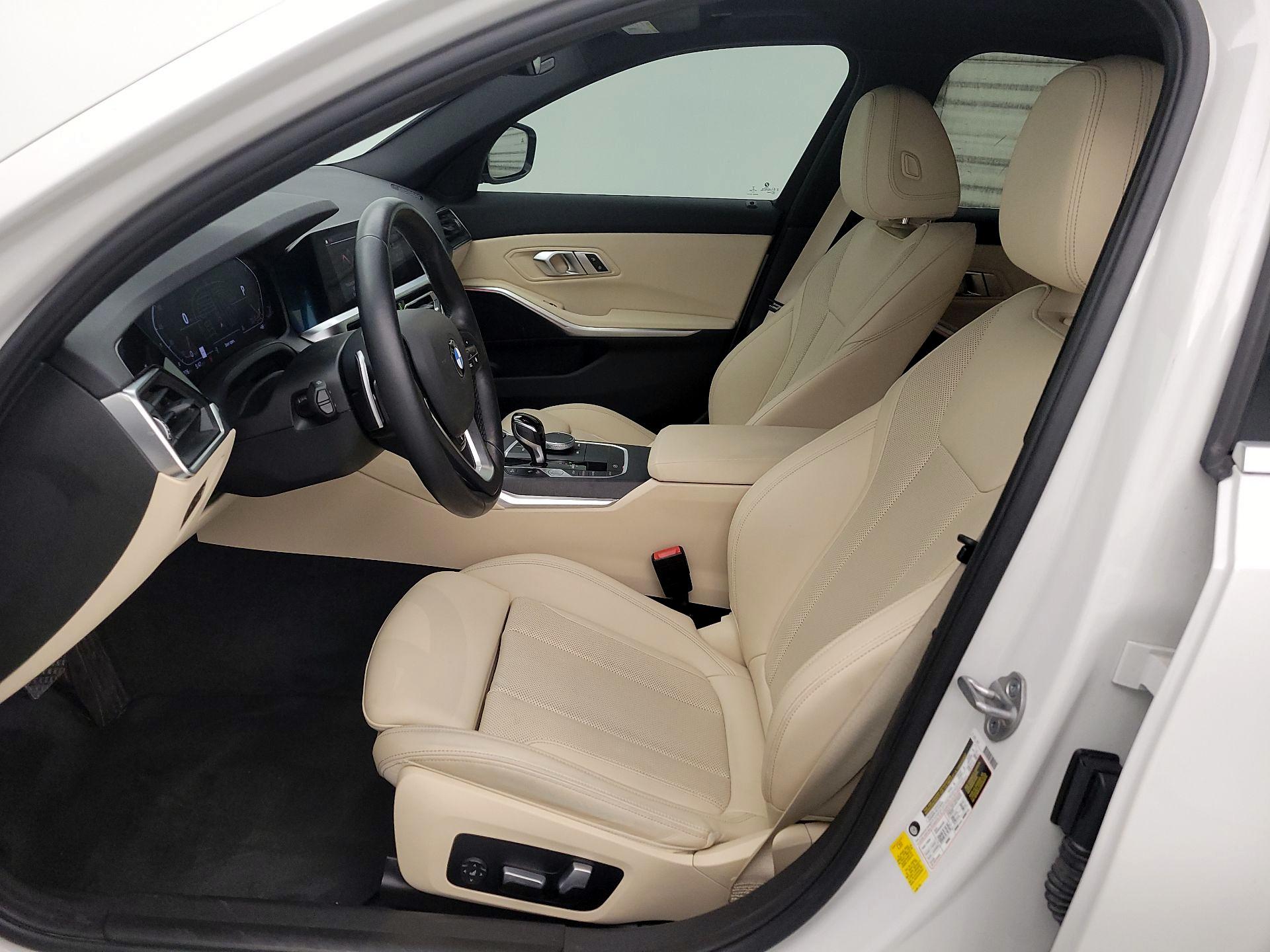 Thumbnail: 2022 BMW 3 Series - 11