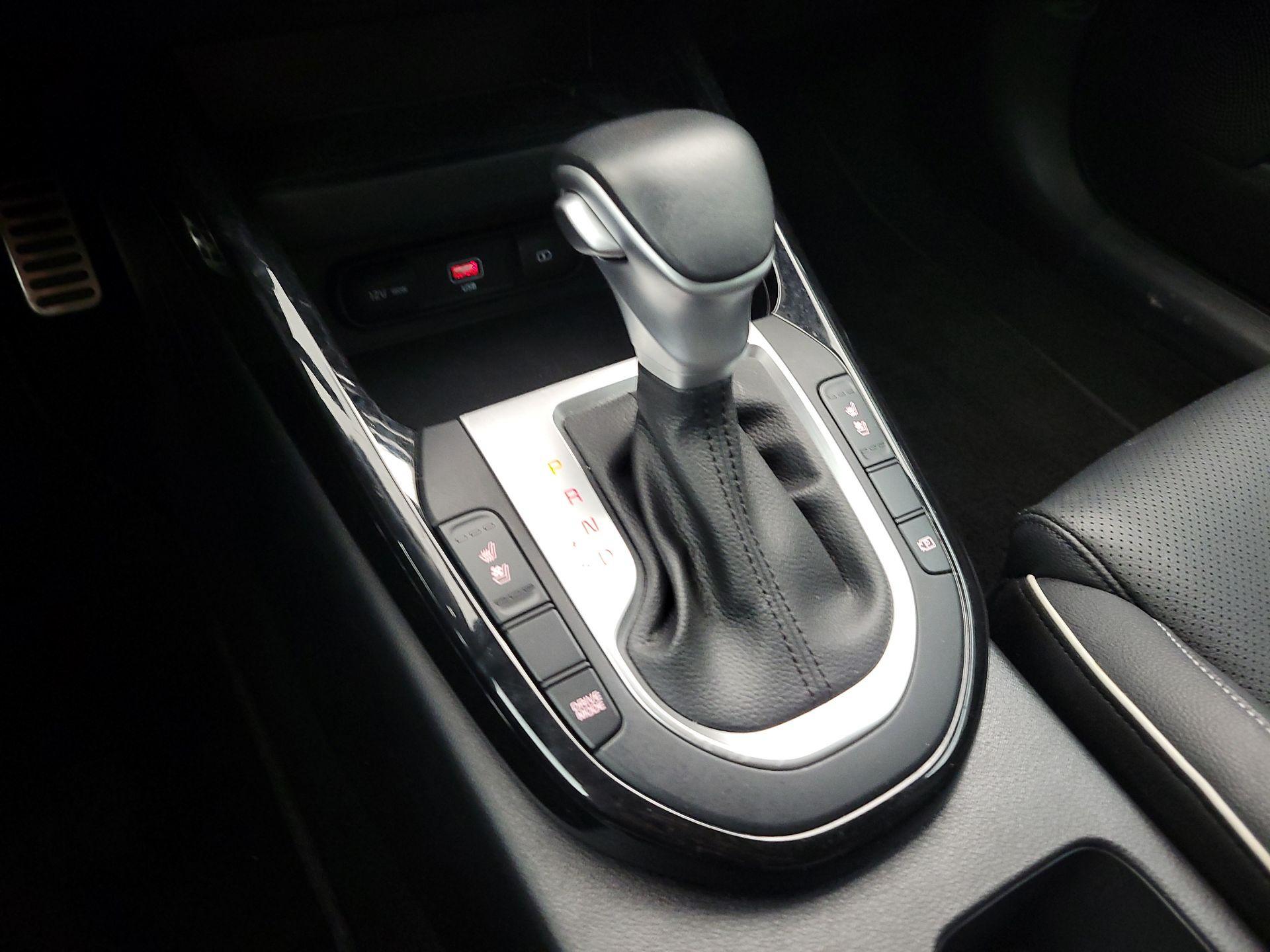 Thumbnail: 2023 Kia Forte - 18