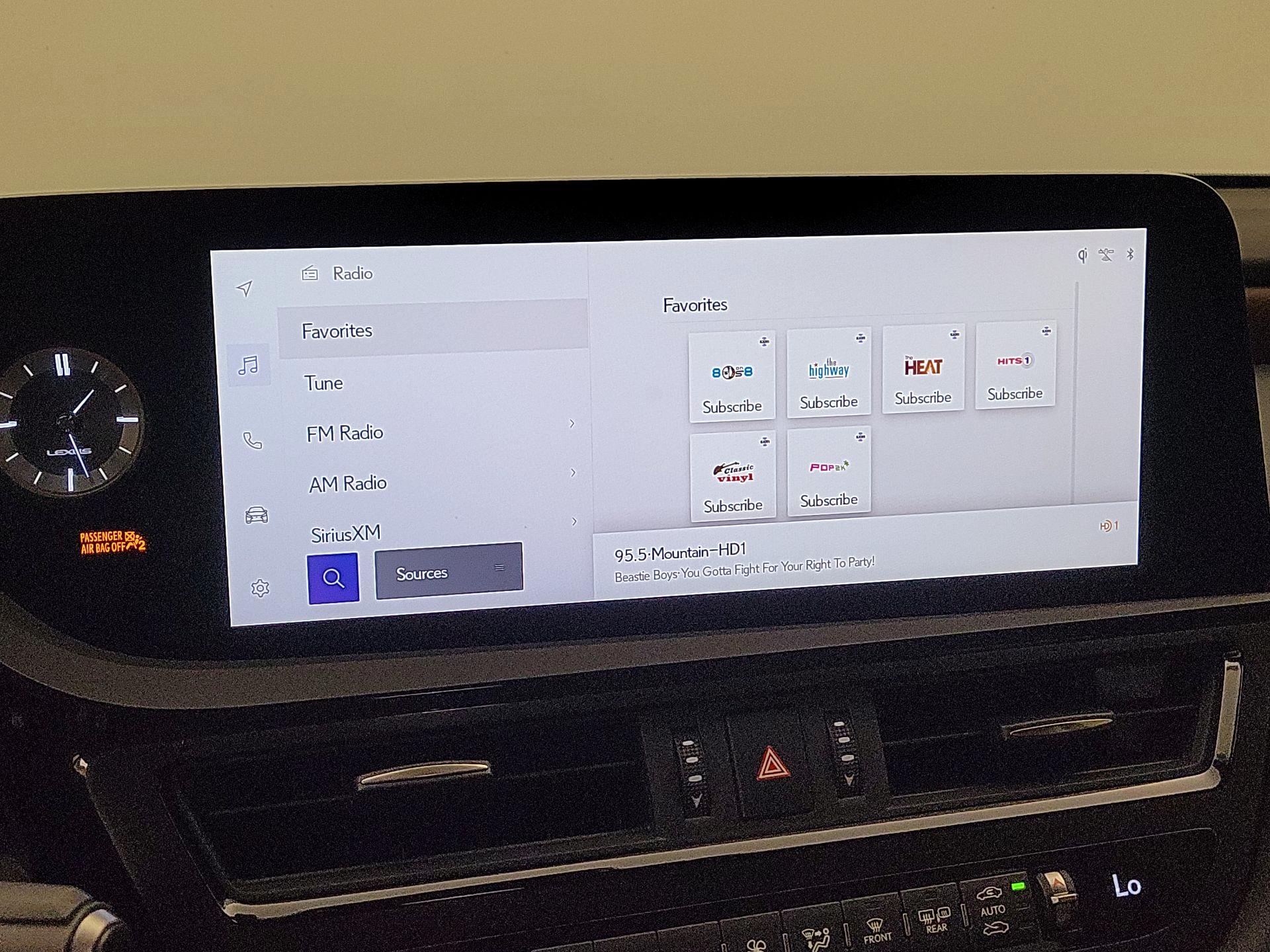 Thumbnail: 2025 Lexus ES - 15