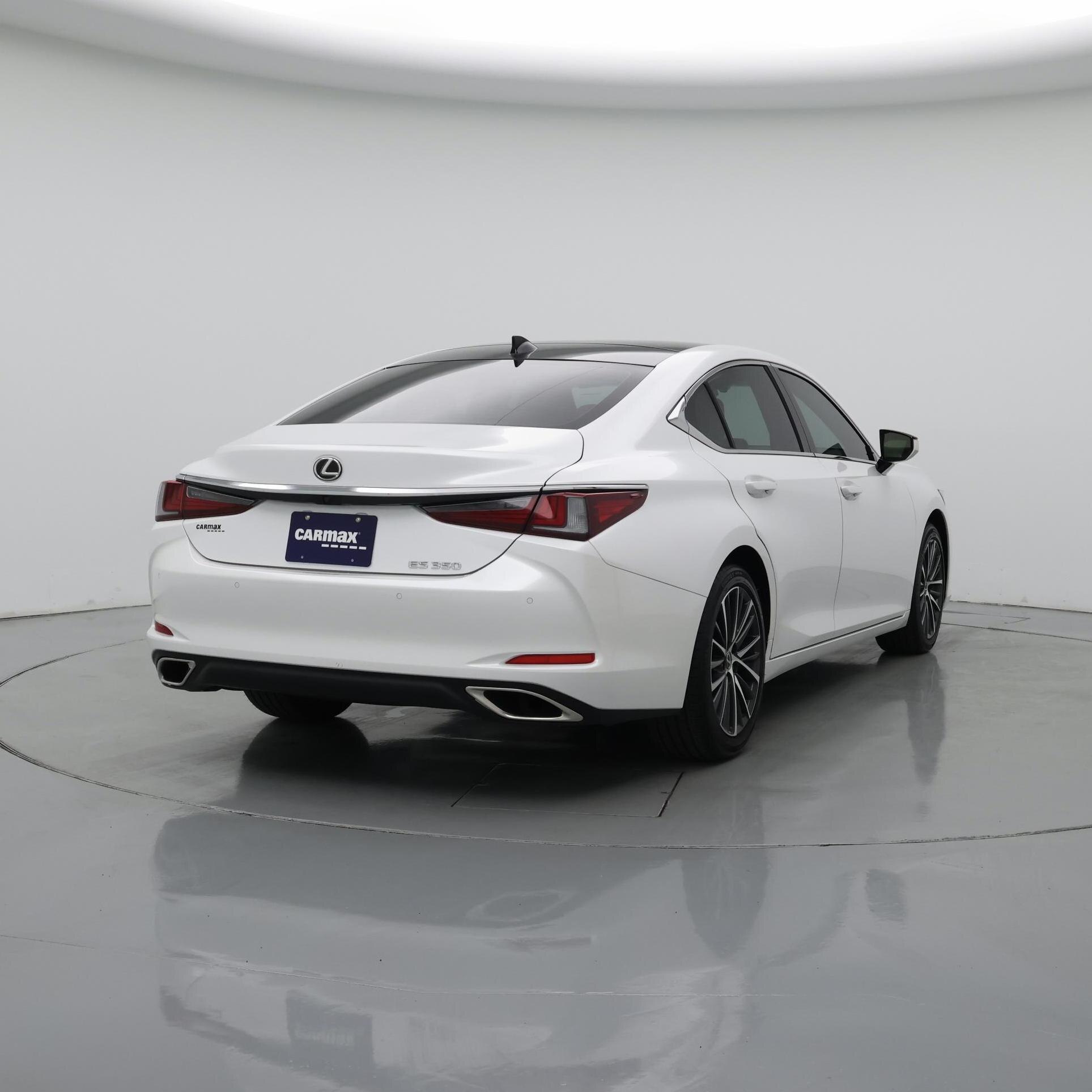 Thumbnail: 2025 Lexus ES - 8