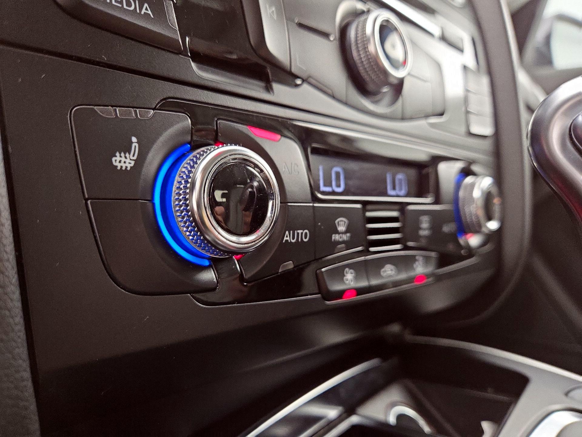 Thumbnail: 2015 Audi A4 - 15