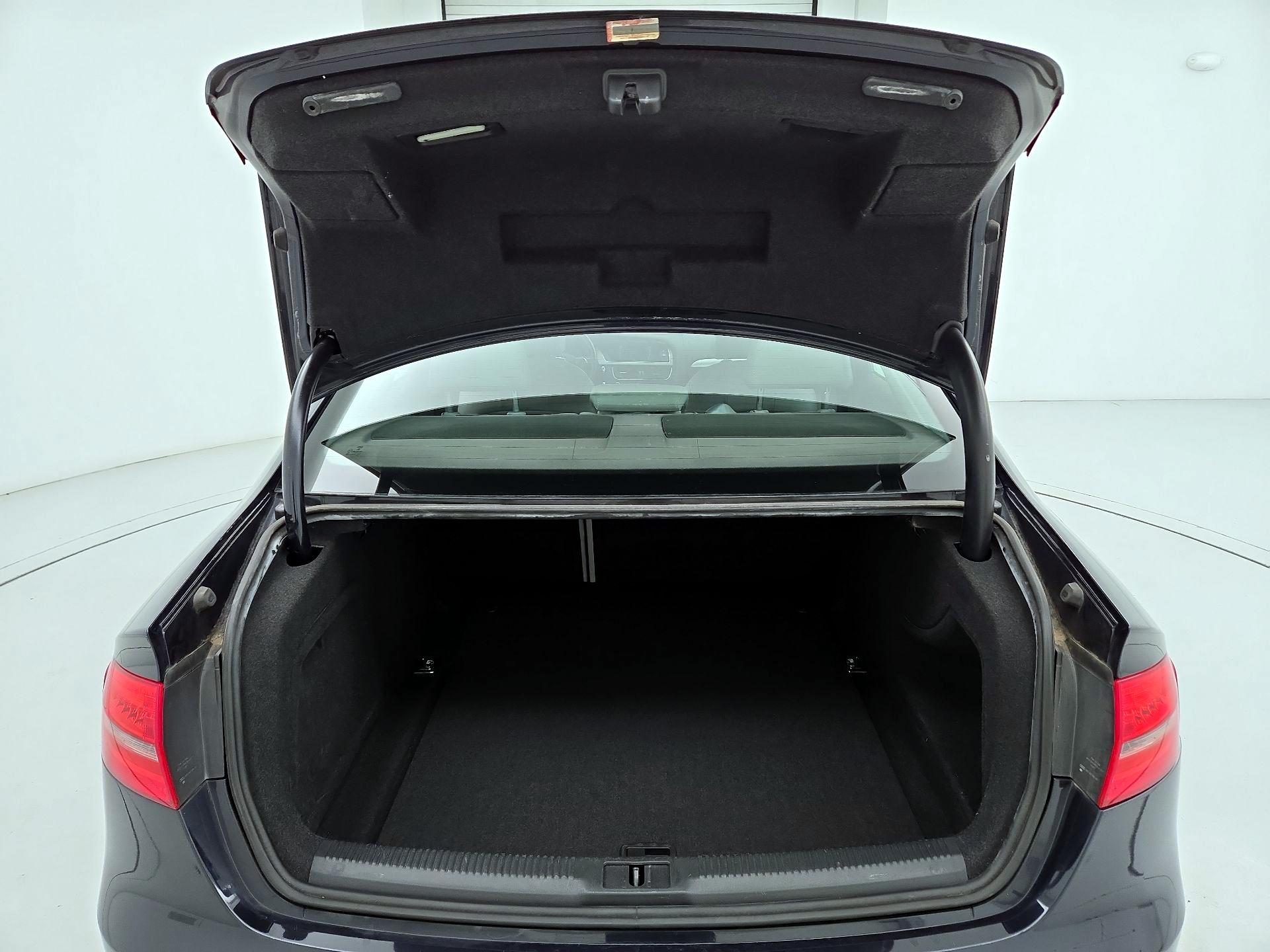 Thumbnail: 2015 Audi A4 - 20