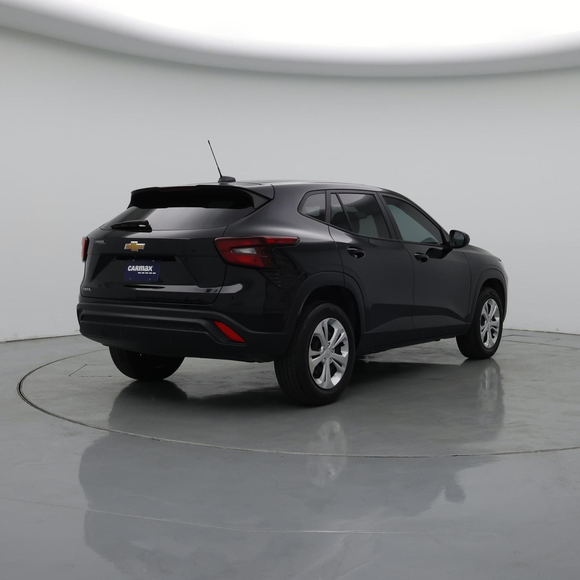 Thumbnail: 2024 Chevrolet Trax - 8