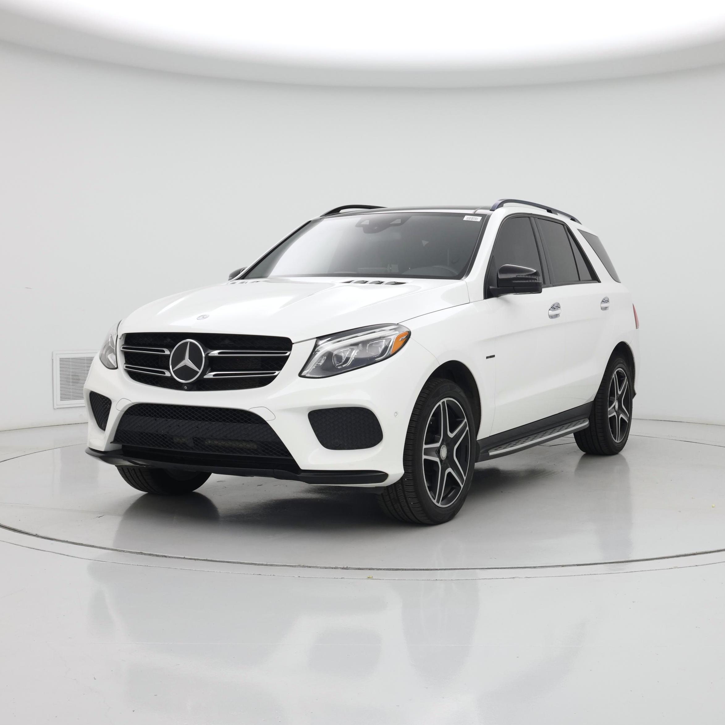 Thumbnail: 2016 Mercedes-Benz GLE - 4
