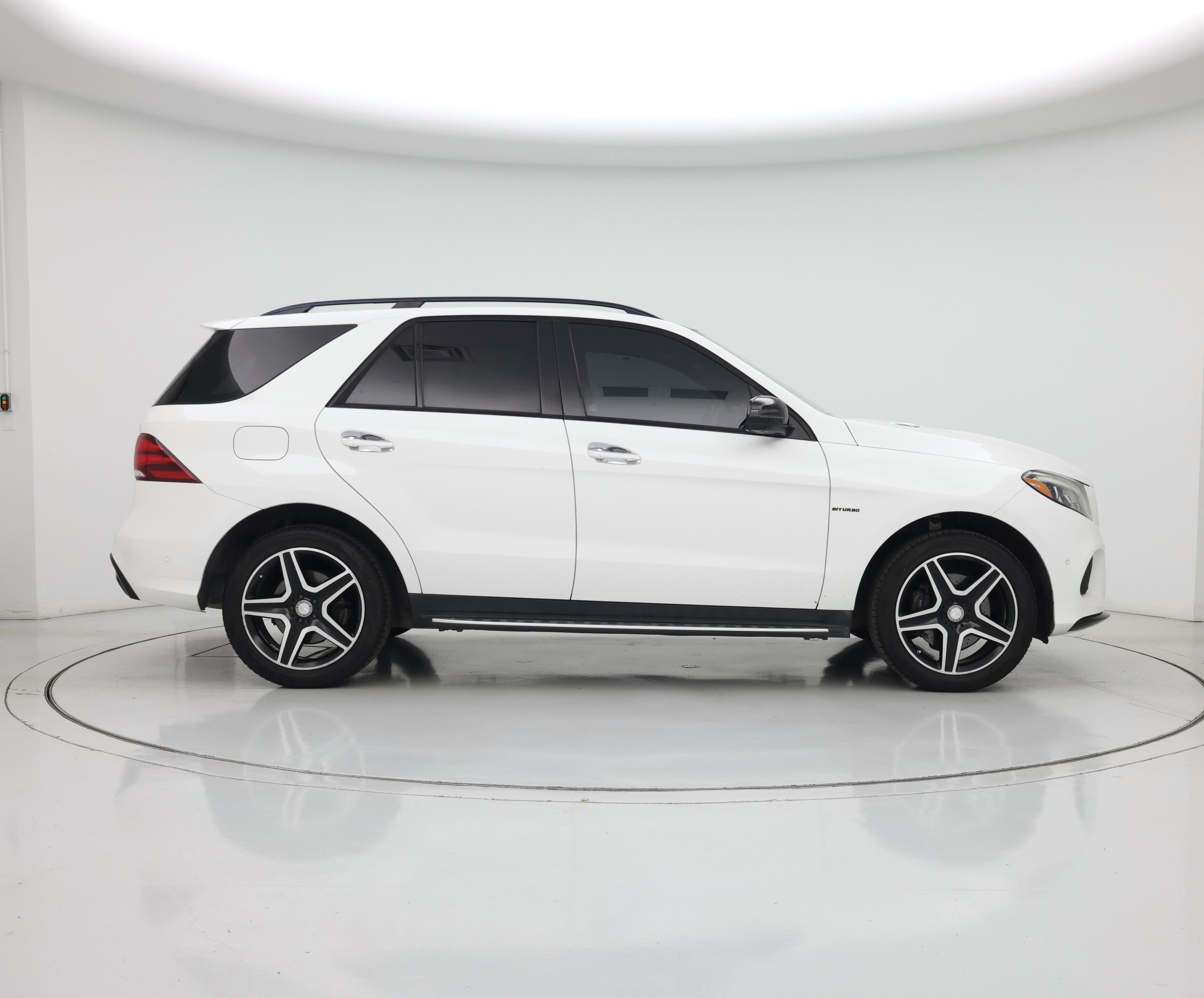 Thumbnail: 2016 Mercedes-Benz GLE - 7