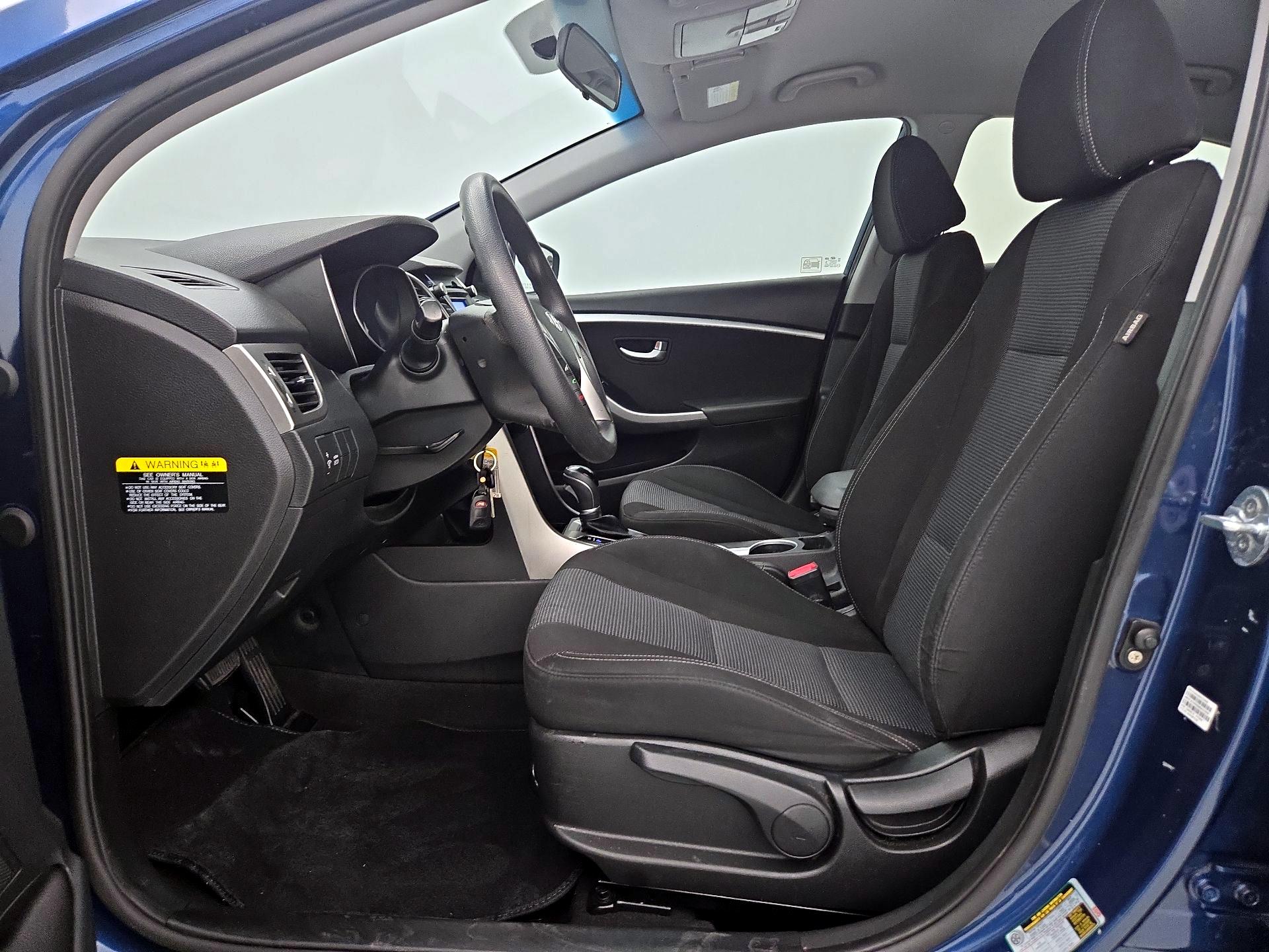 Thumbnail: 2016 Hyundai Elantra - 11
