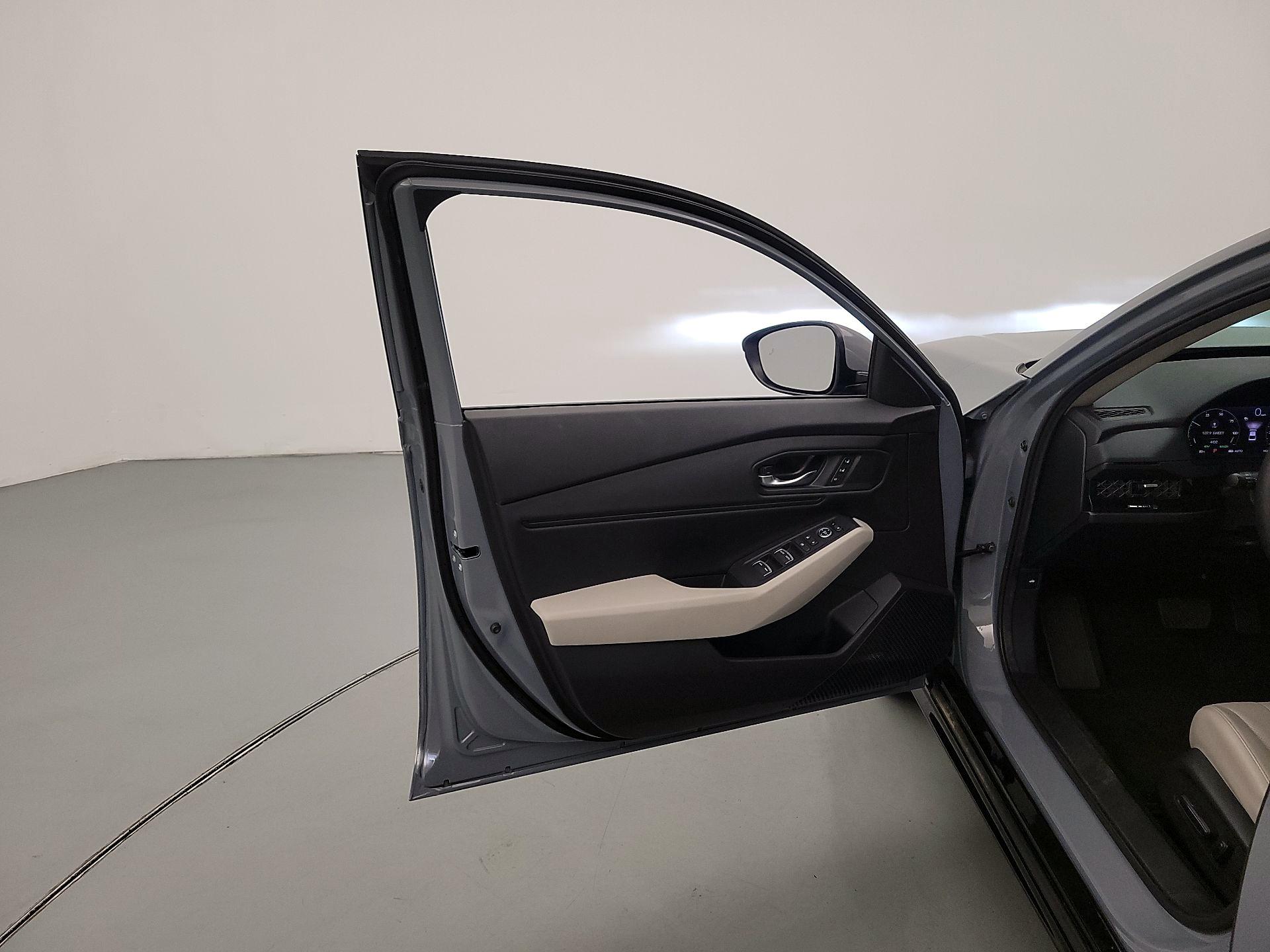 Thumbnail: 2025 Honda Accord - 12