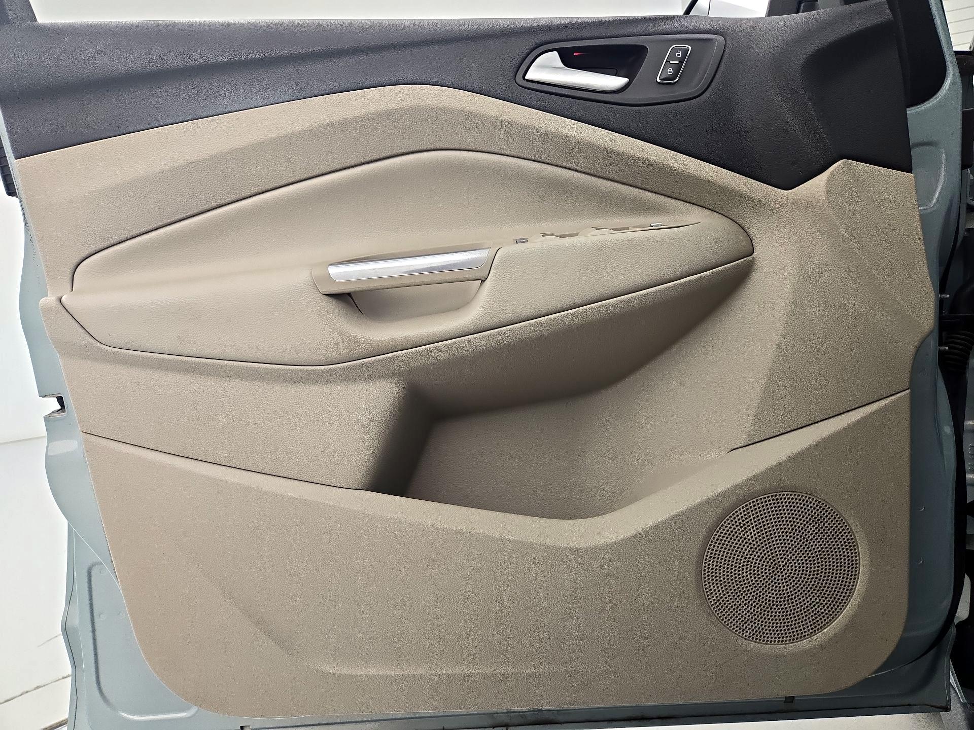 Thumbnail: 2014 Ford C-Max - 12