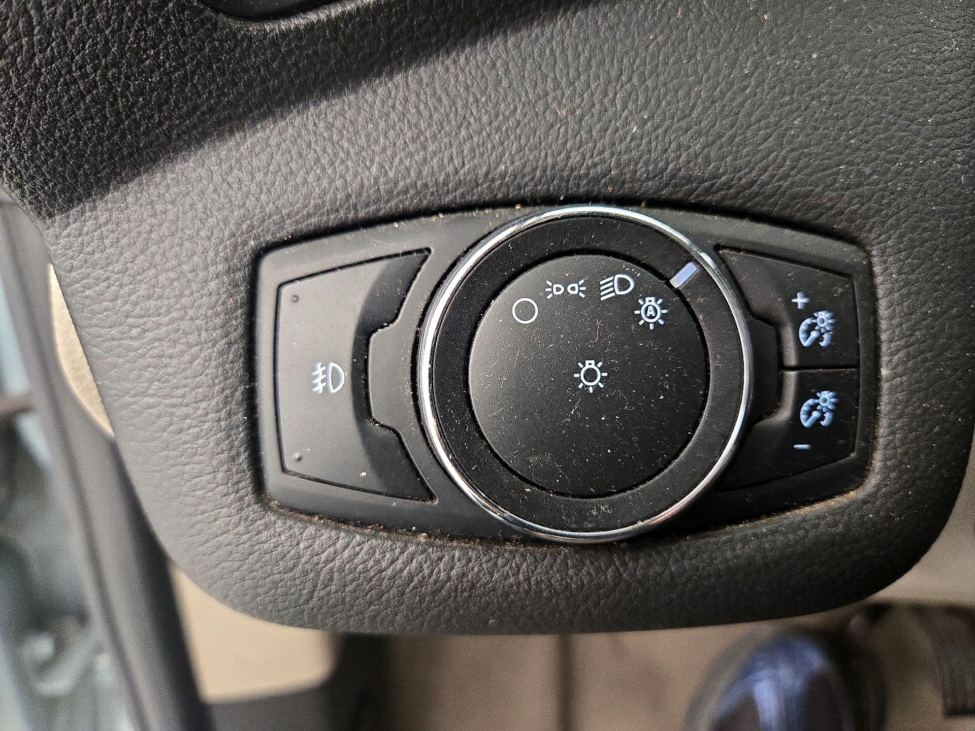 Thumbnail: 2014 Ford C-Max - 13
