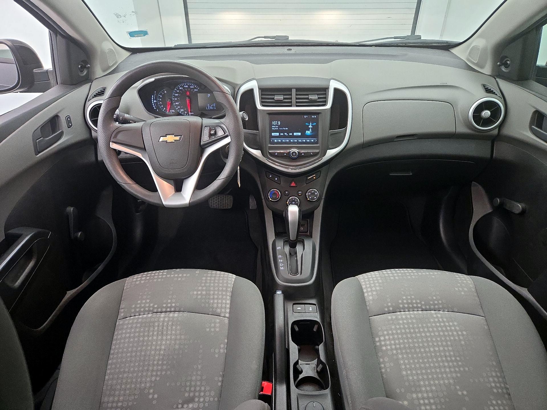 Thumbnail: 2017 Chevrolet Sonic - 9