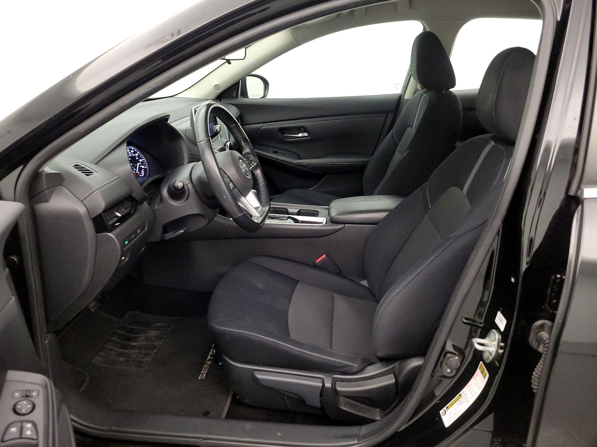 Thumbnail: 2022 Nissan Sentra - 11