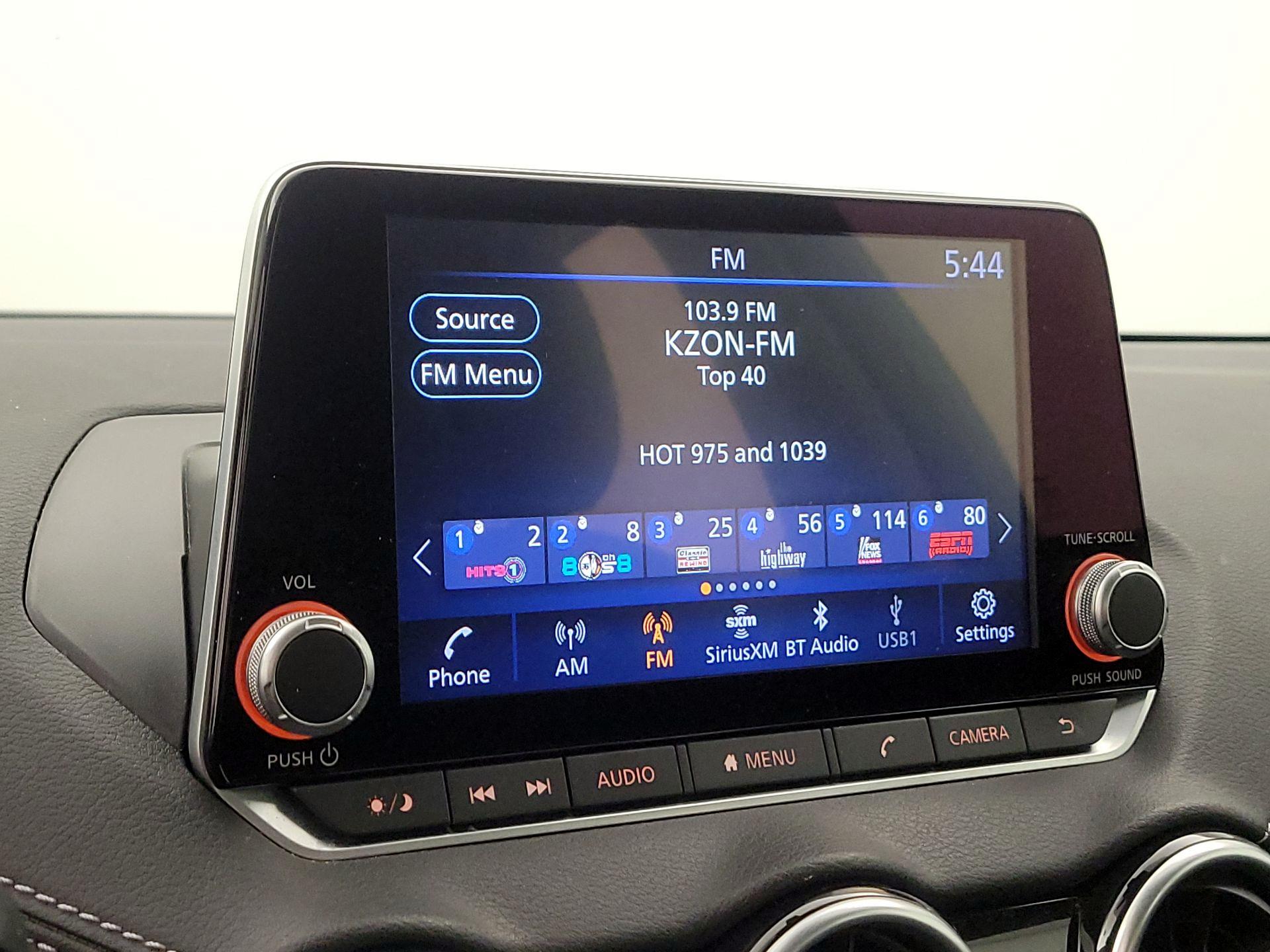 Thumbnail: 2022 Nissan Sentra - 15