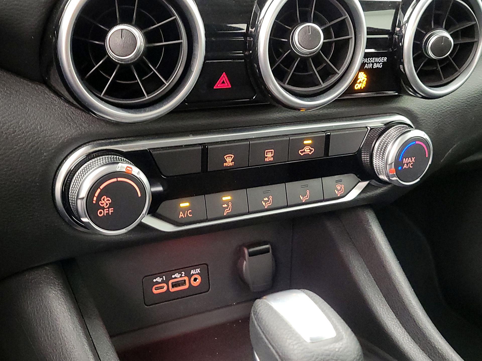 Thumbnail: 2022 Nissan Sentra - 16