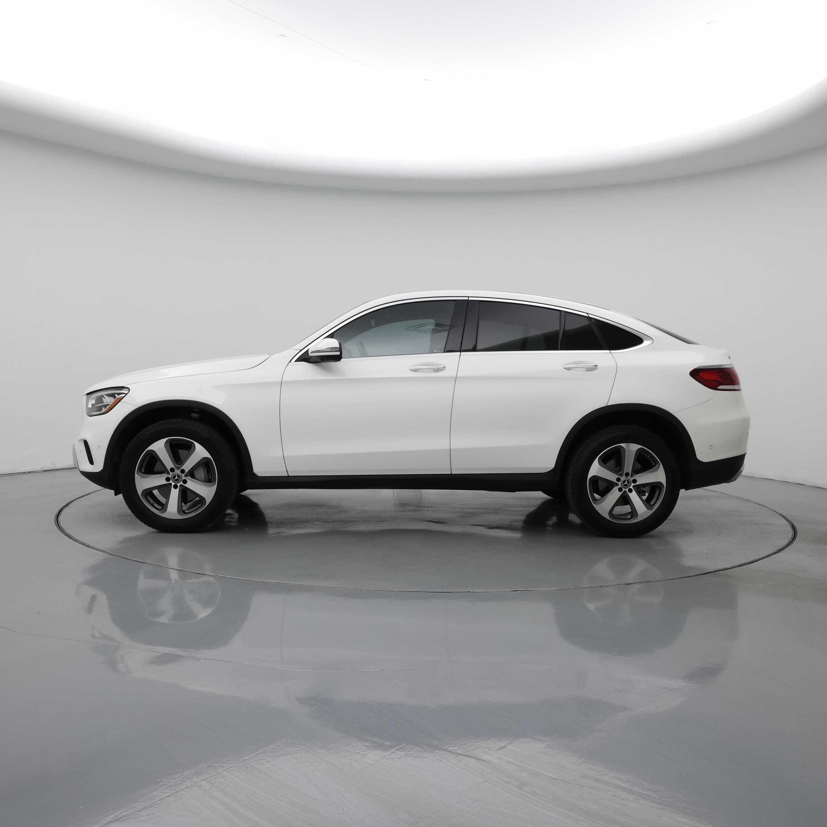 Thumbnail: 2023 Mercedes-Benz GLC - 3