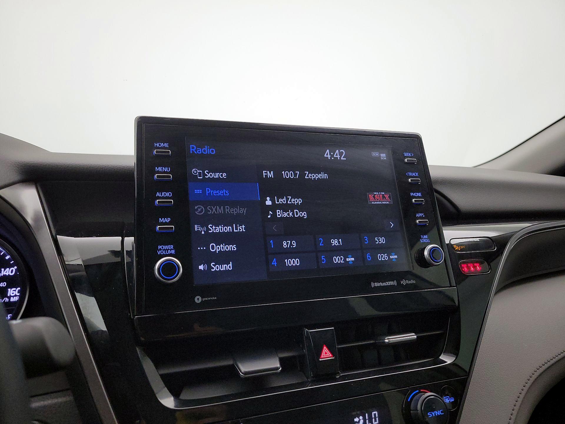 Thumbnail: 2023 Toyota Camry - 15