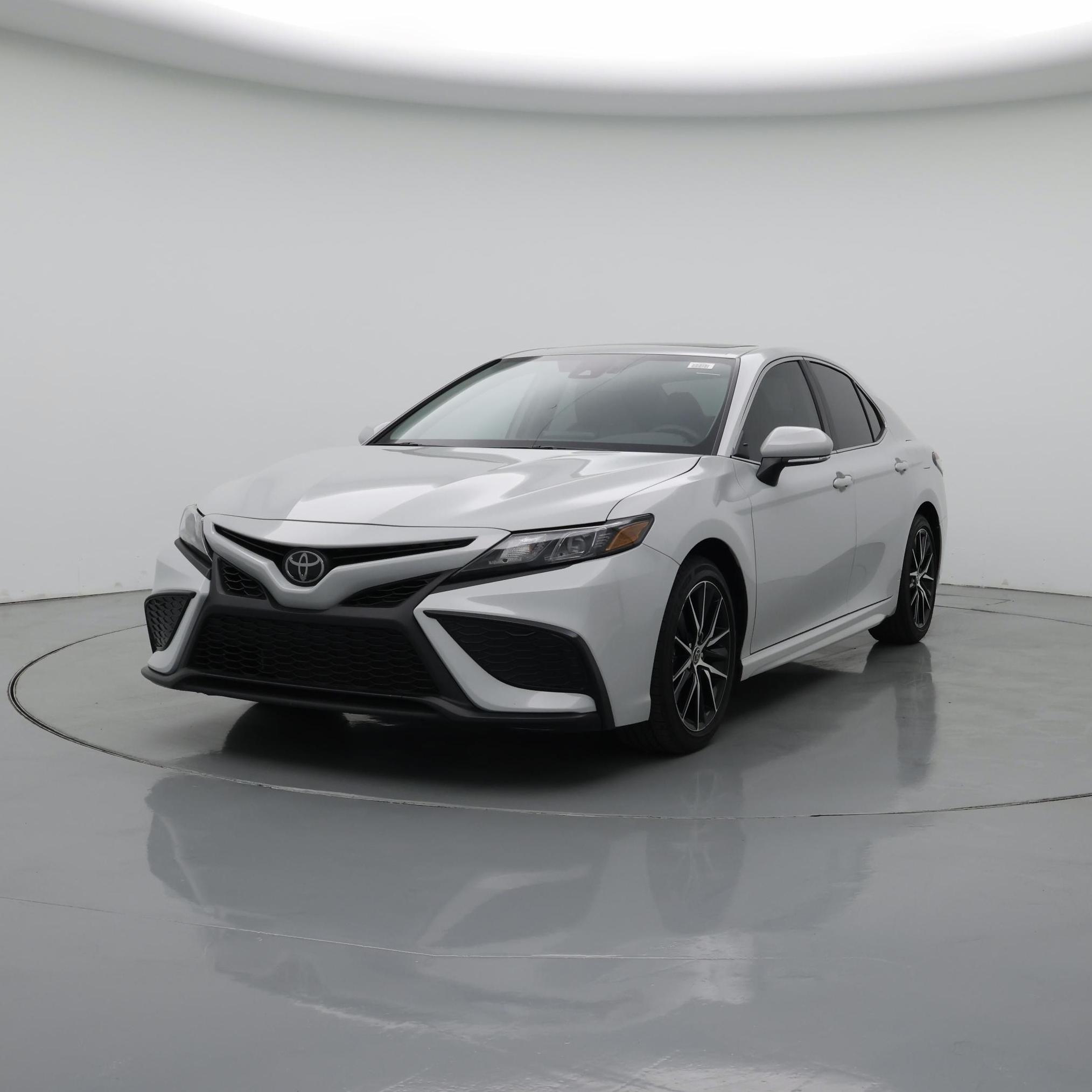 Thumbnail: 2023 Toyota Camry - 4